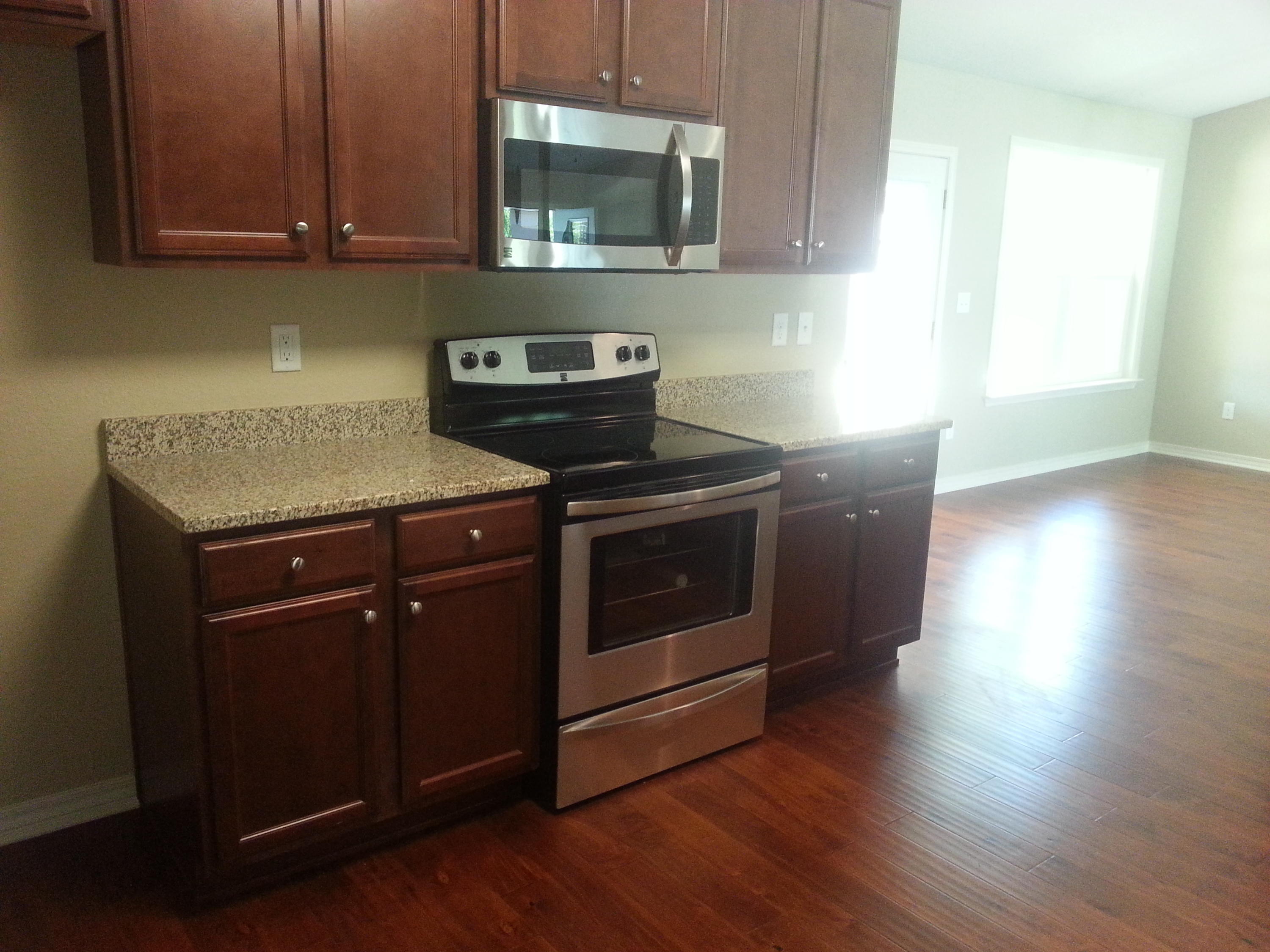 HUNTERS RIDGE - Residential