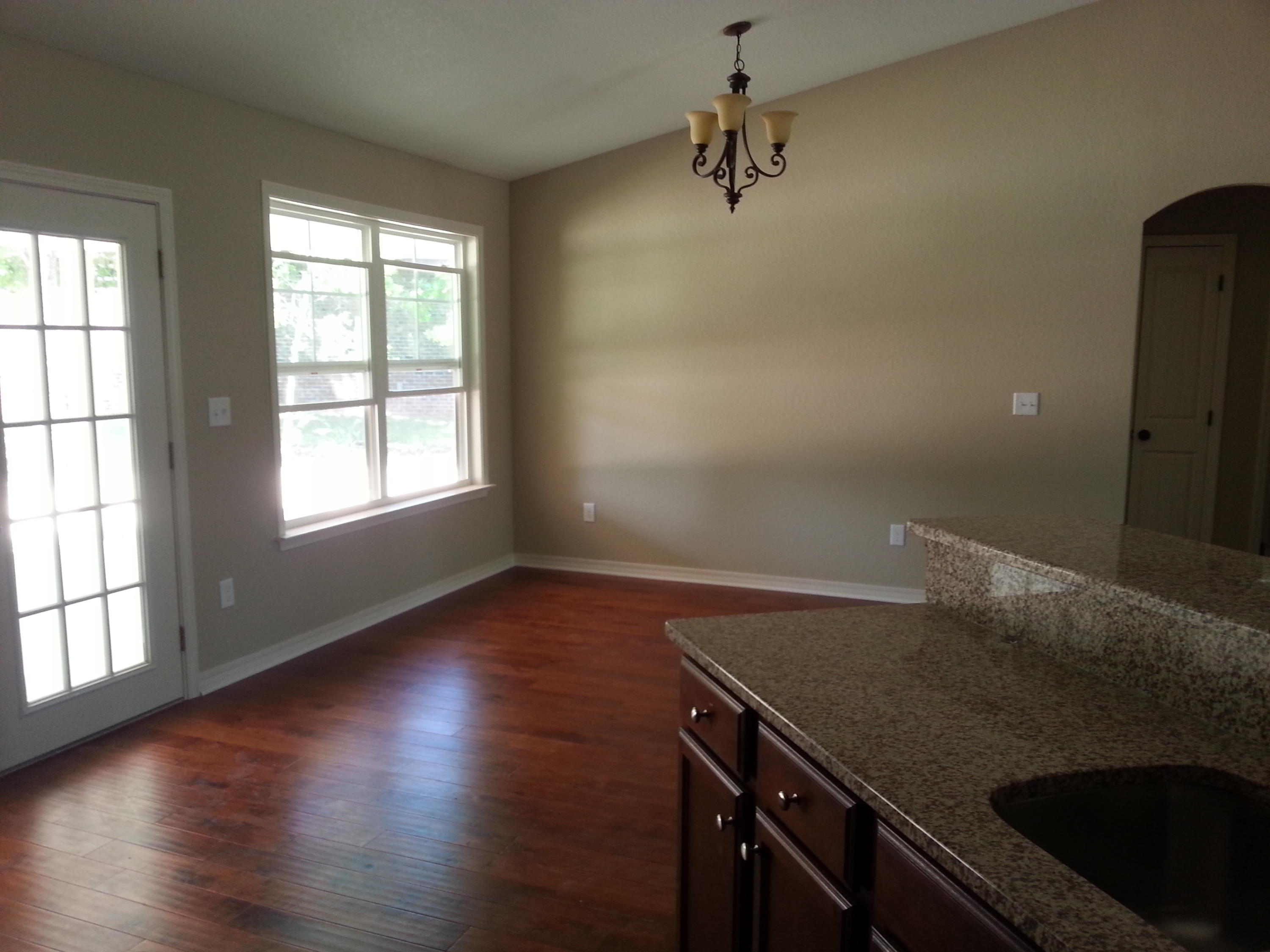 HUNTERS RIDGE - Residential