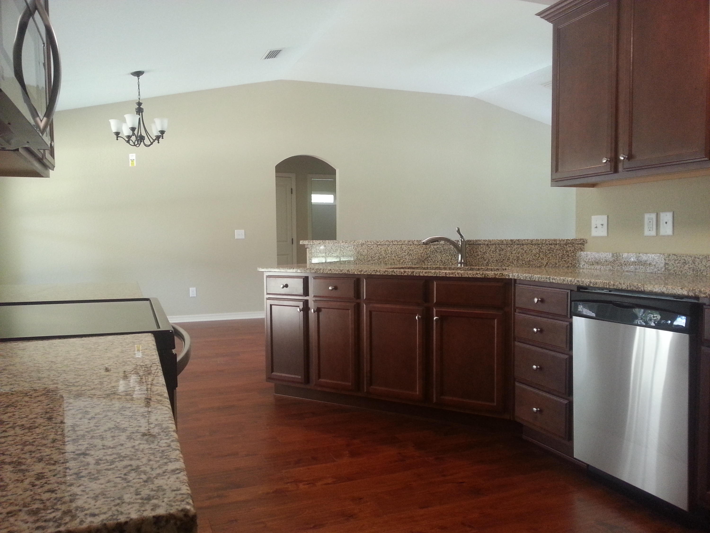 HUNTERS RIDGE - Residential