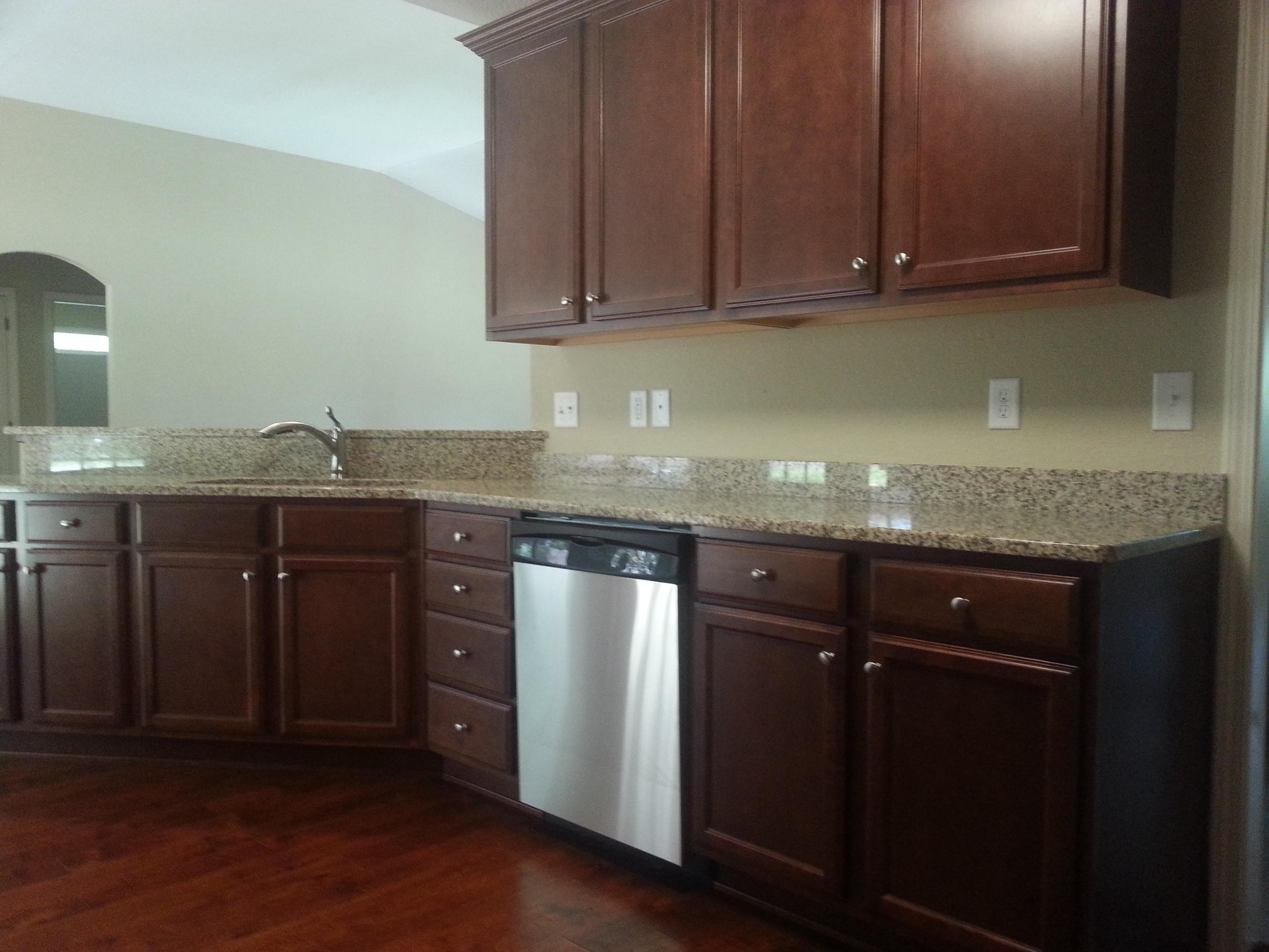 HUNTERS RIDGE - Residential