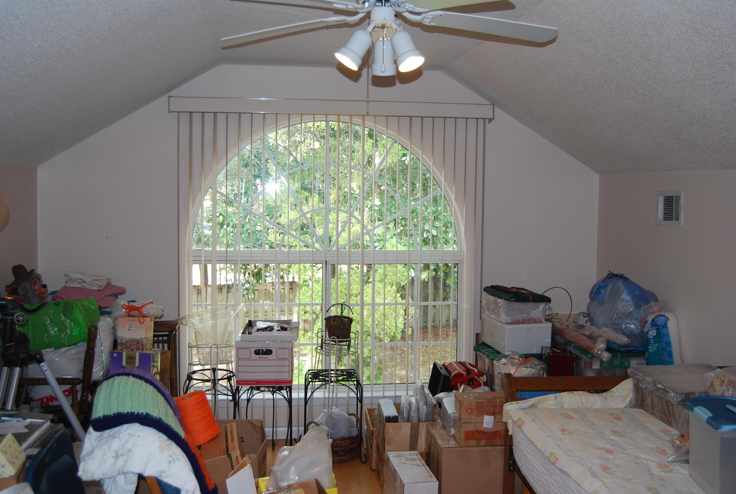 PARKWOOD LN BWB - Residential