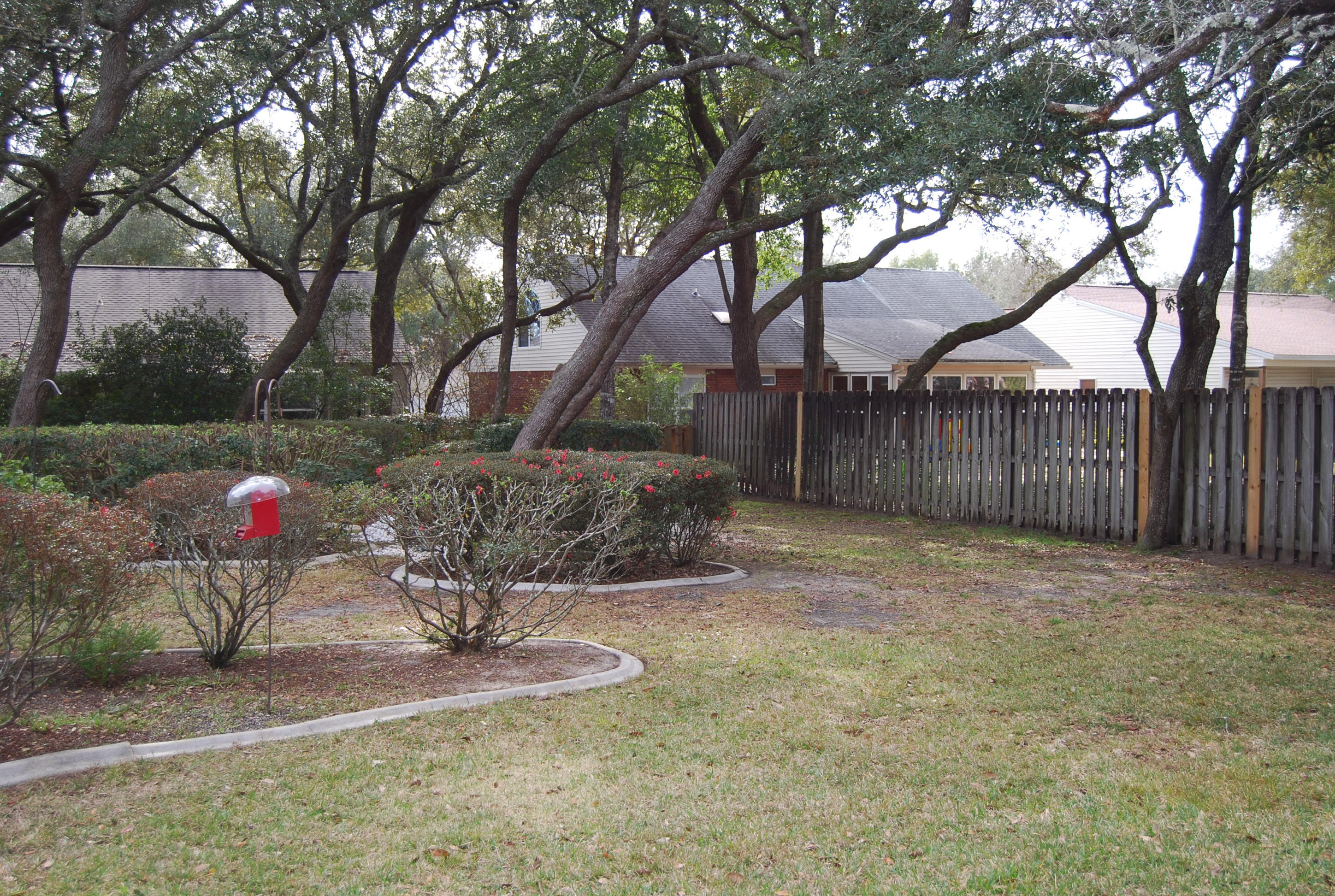 PARKWOOD LN BWB - Residential