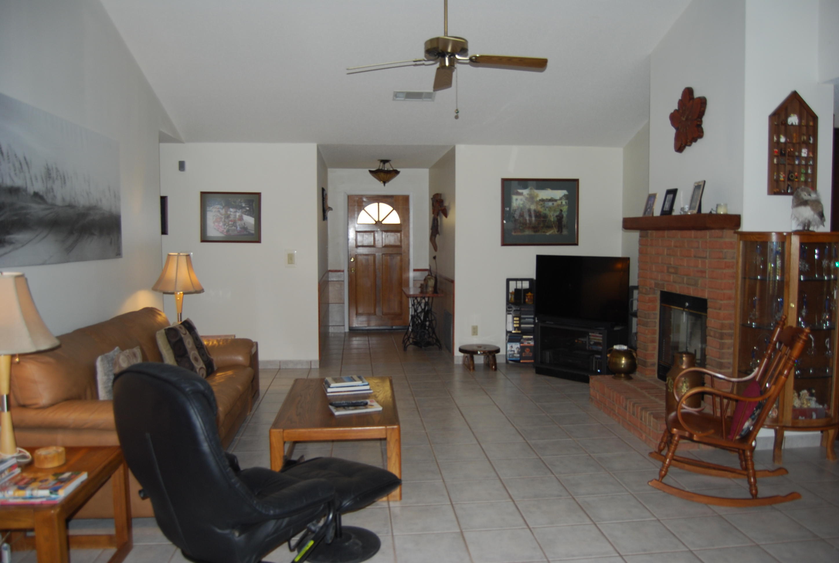 PARKWOOD LN BWB - Residential