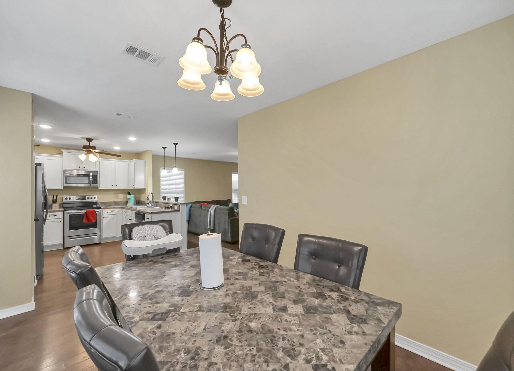 Stillwell South - Residential Lease