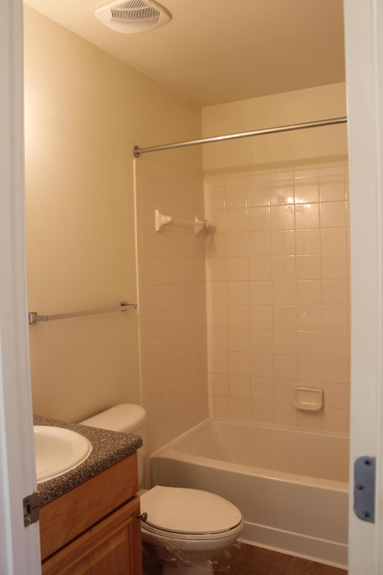 EAGLES LANDING S/D - Residential Lease
