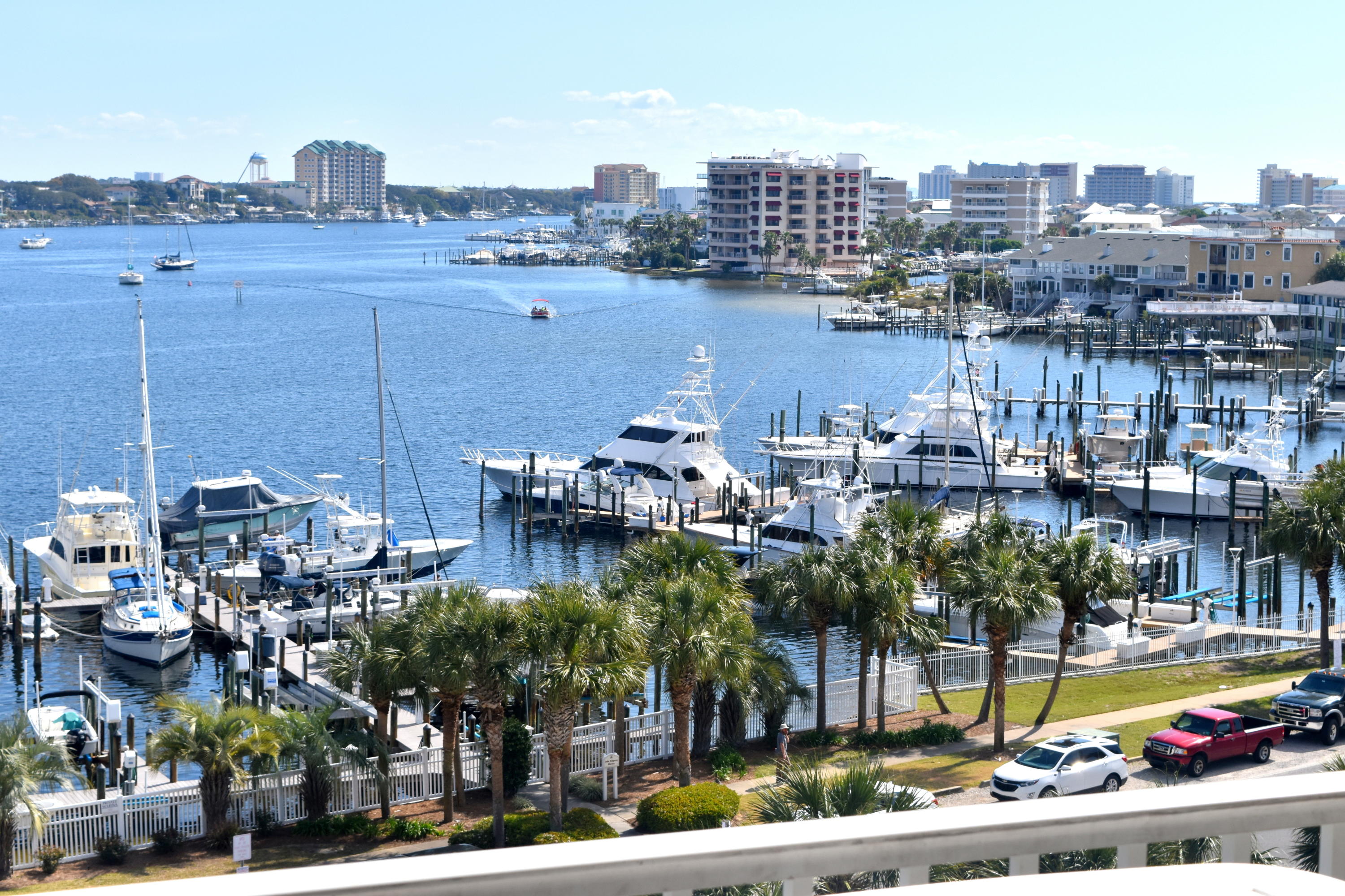 WATERVIEW TOWERS - Residential