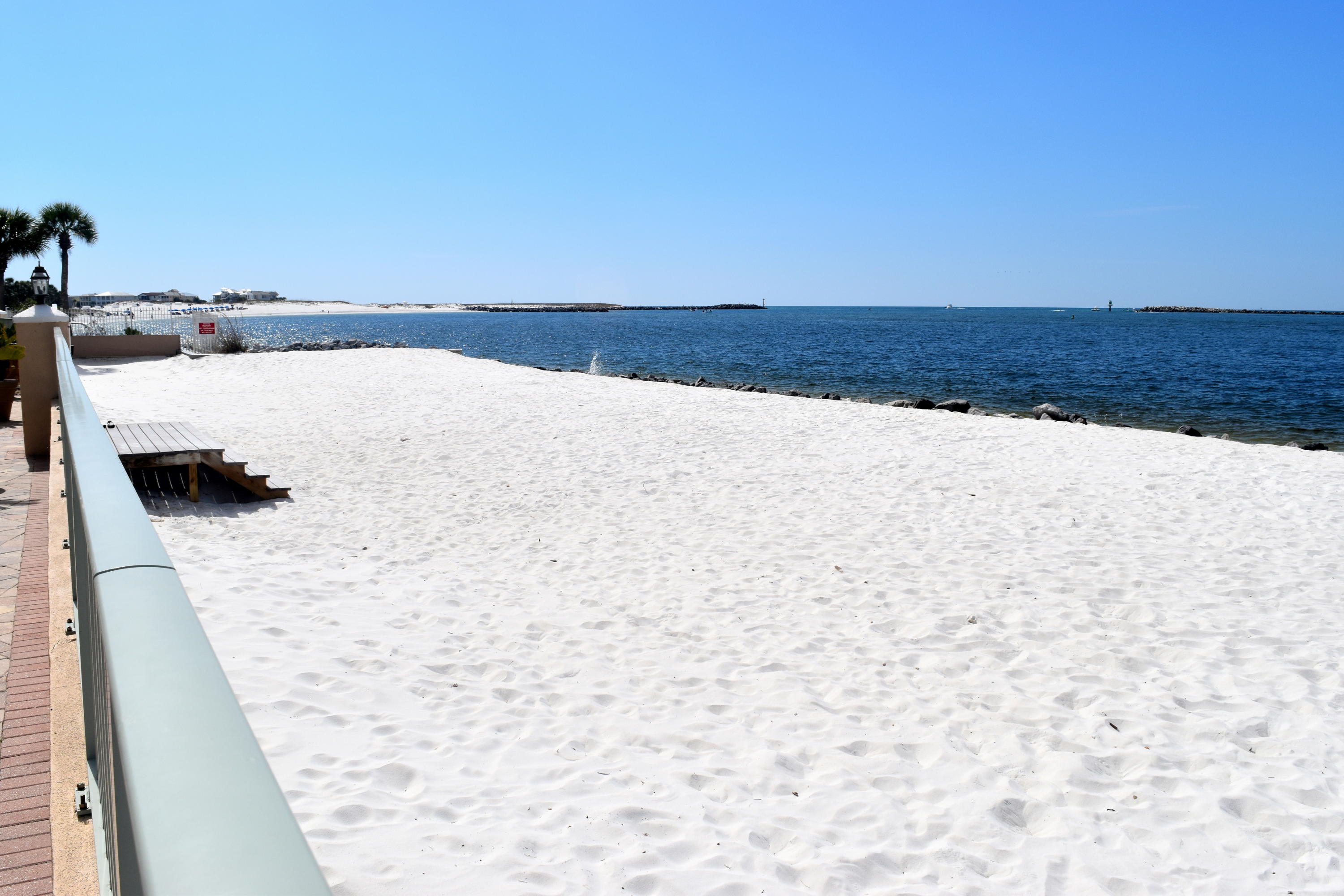 WATERVIEW TOWERS - Residential