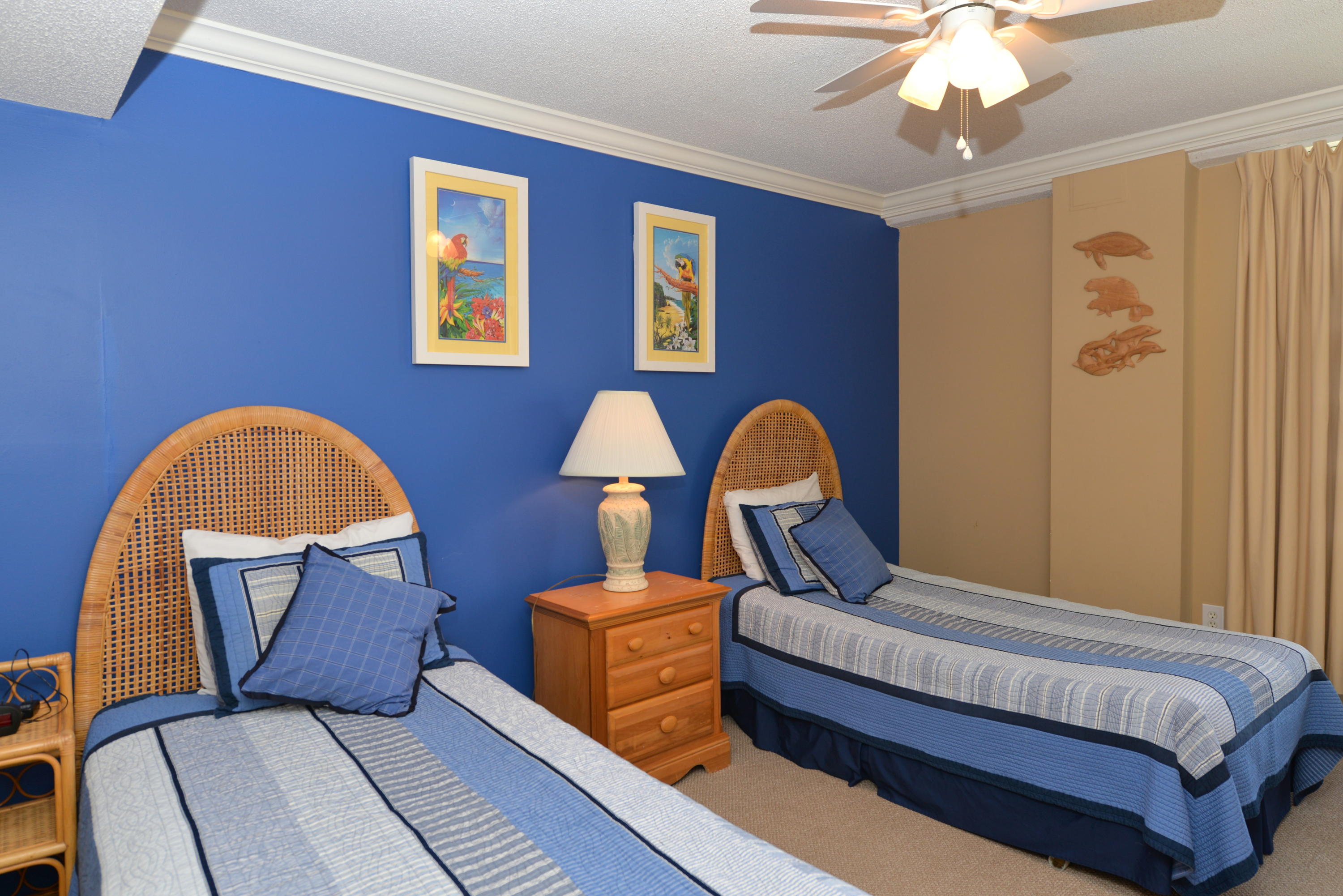 WATERVIEW TOWERS - Residential