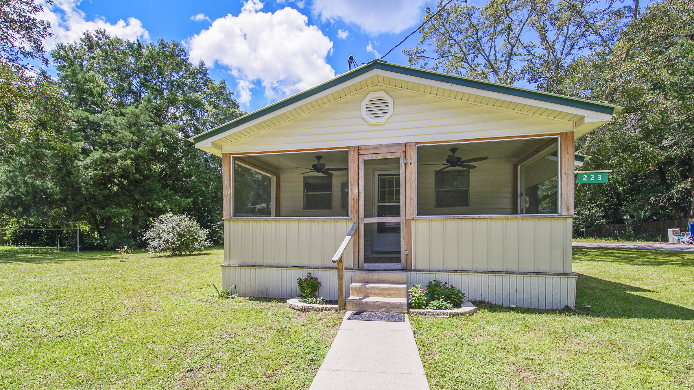 Oak/Godwin Heights - Residential