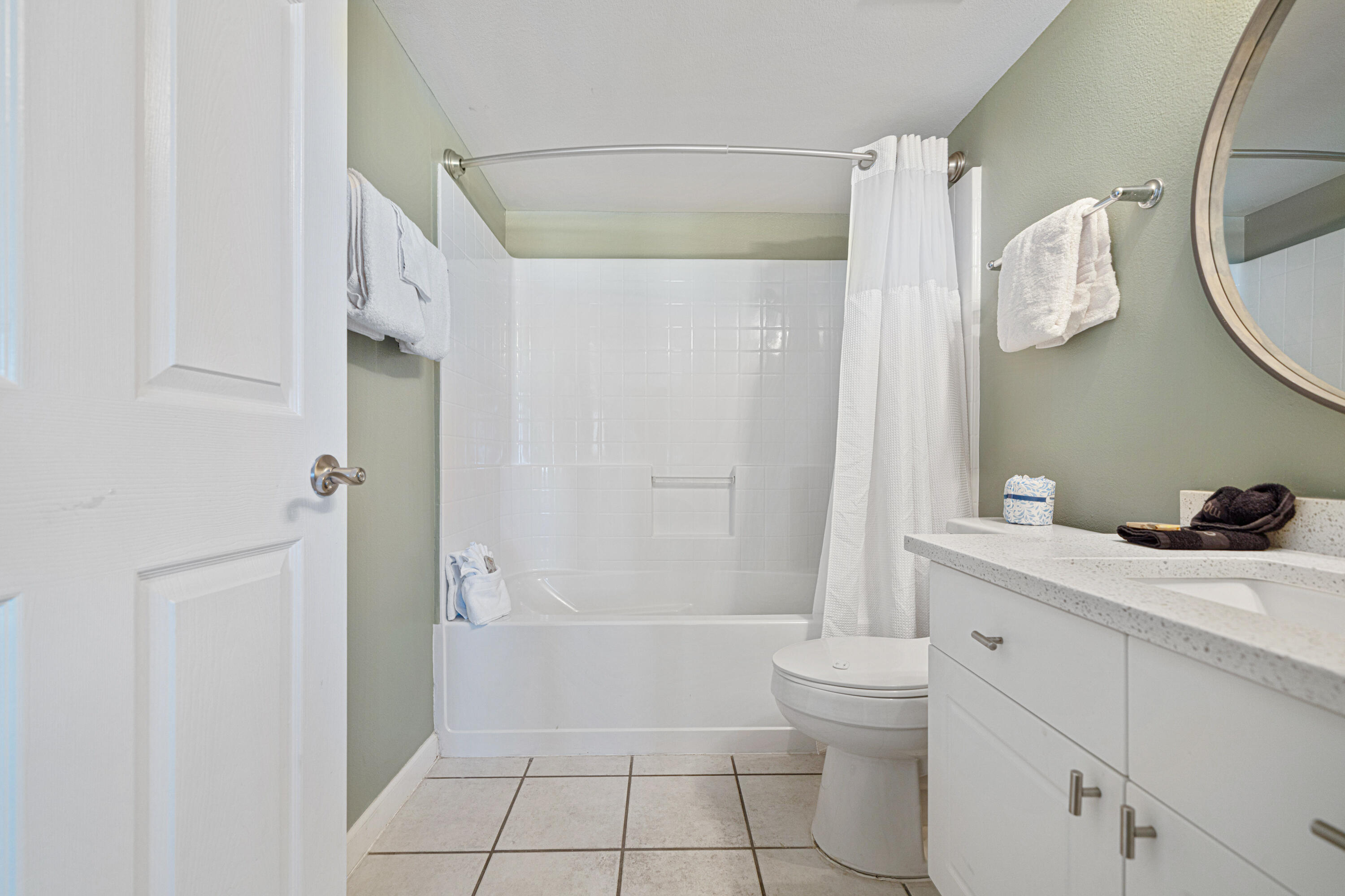 SEACREST CONDOMINIUMS - Residential