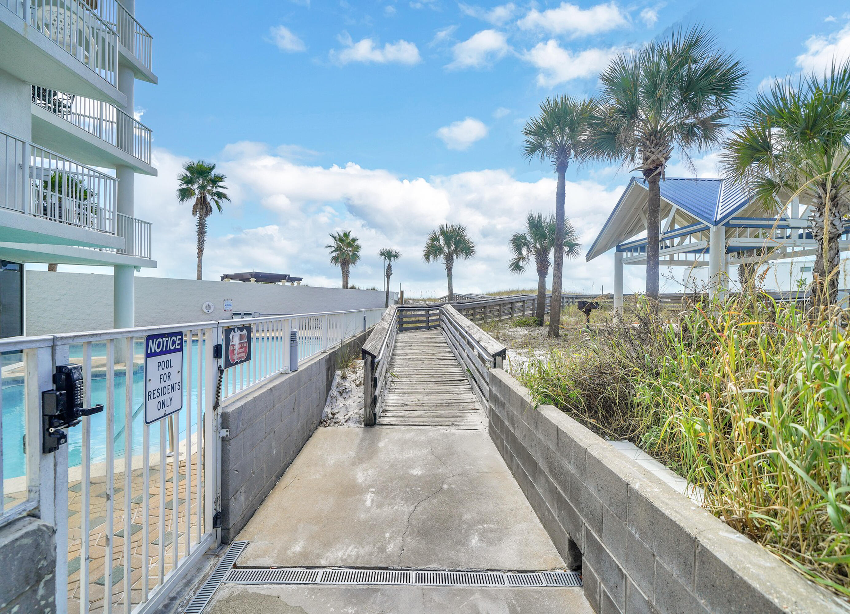 SEACREST CONDOMINIUMS - Residential