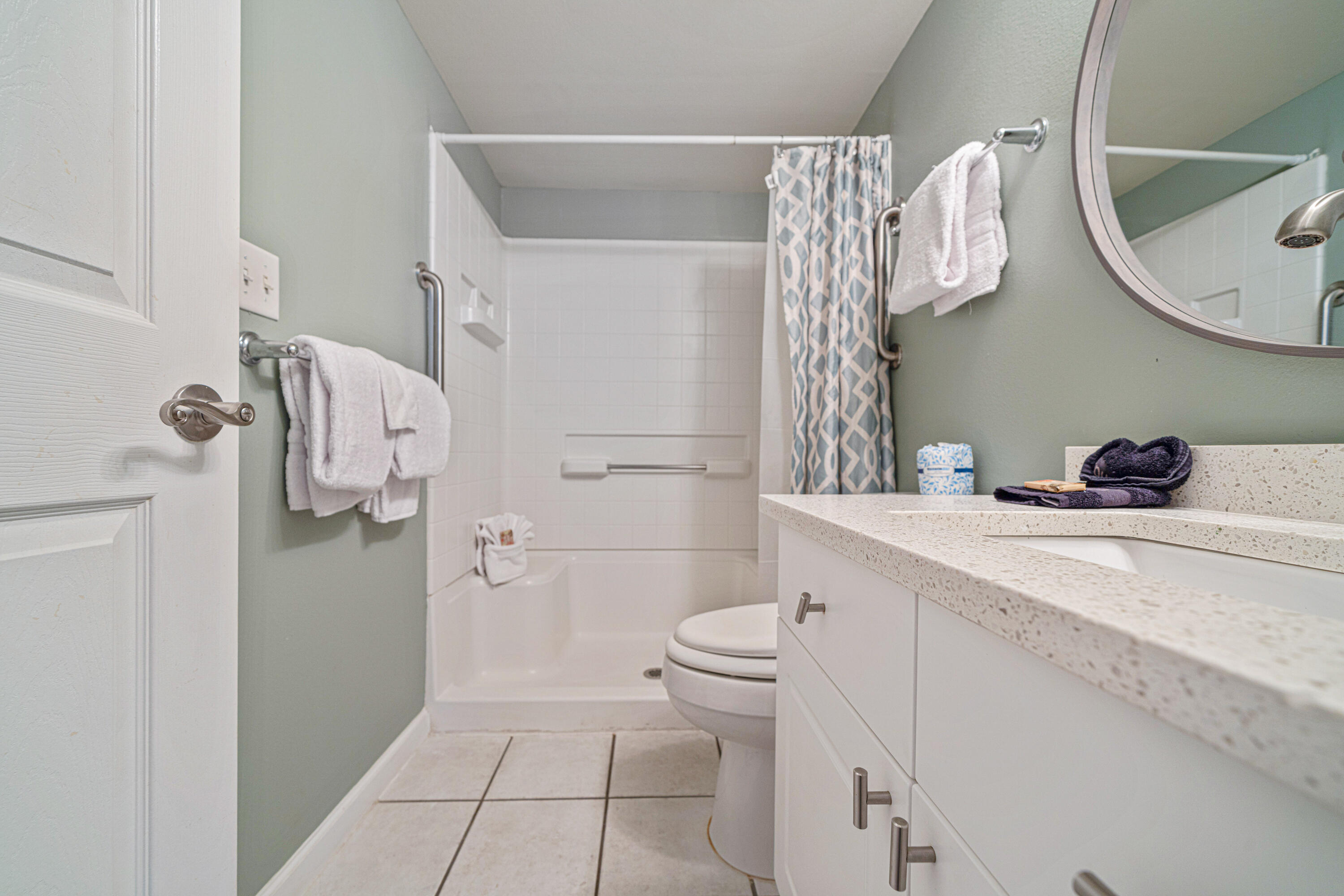 SEACREST CONDOMINIUMS - Residential