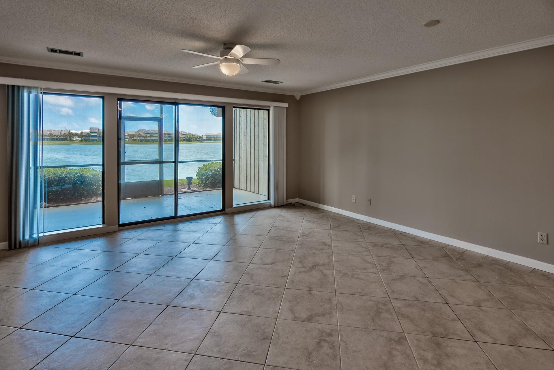 SEASCAPE CONDO PH 7 - Residential