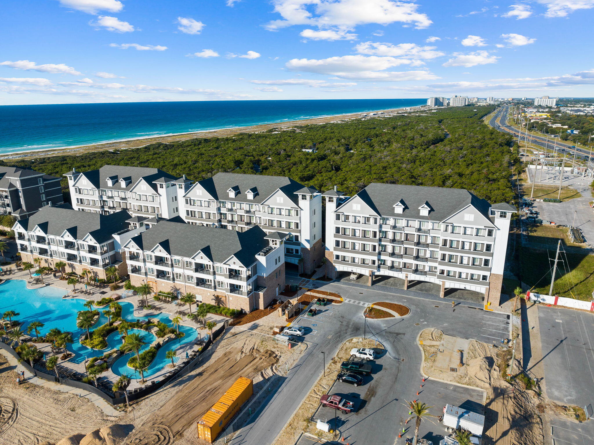 Parkside at the Henderson - Residential