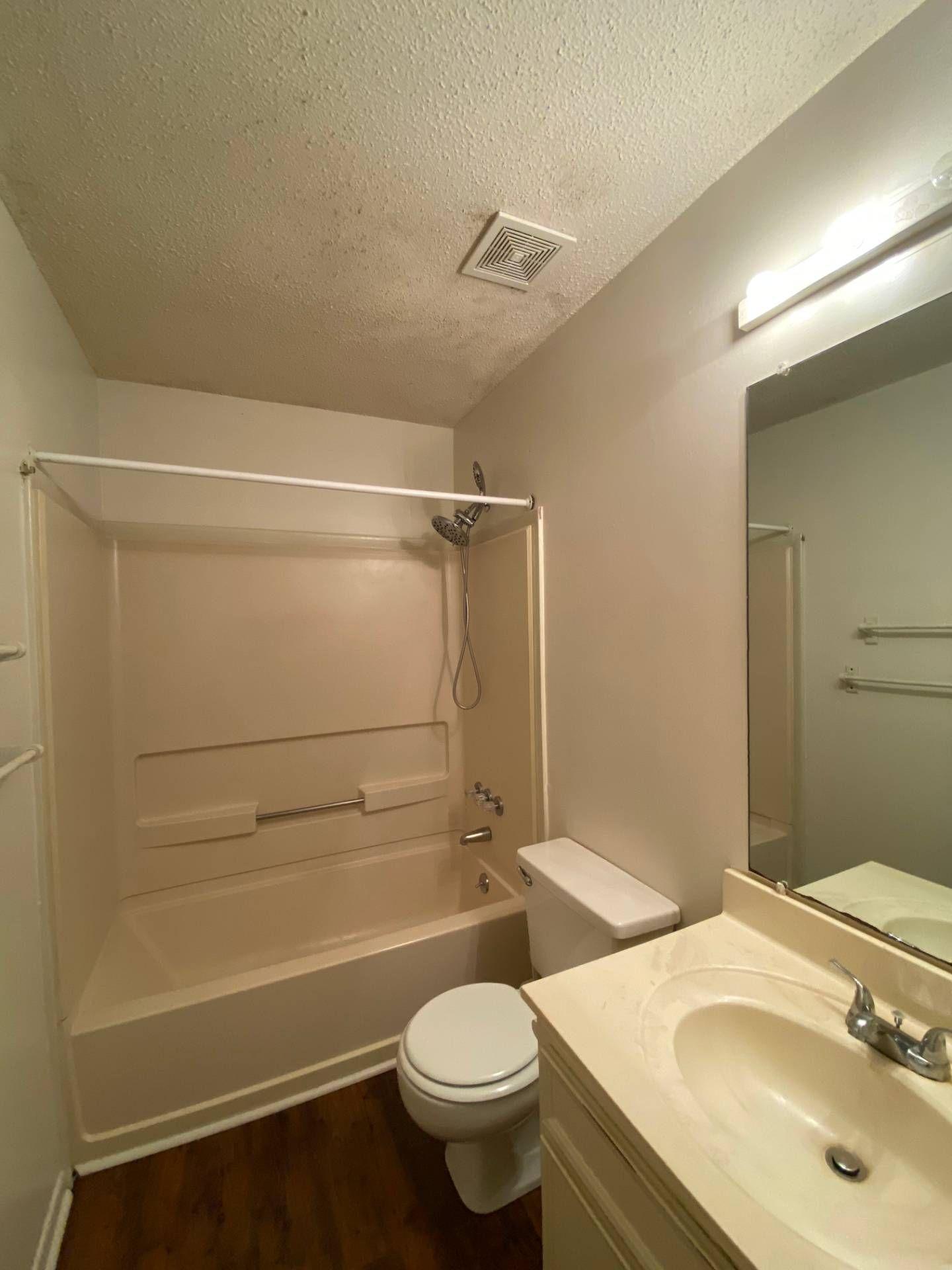 TYNER VILLAS - Residential