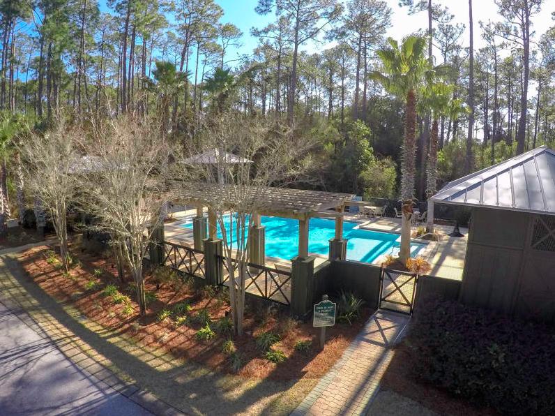 TREETOP VILLAGE - Land