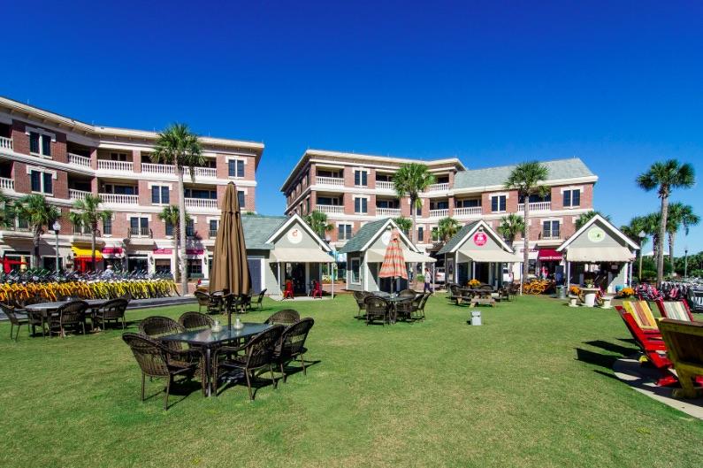 TREETOP VILLAGE - Land