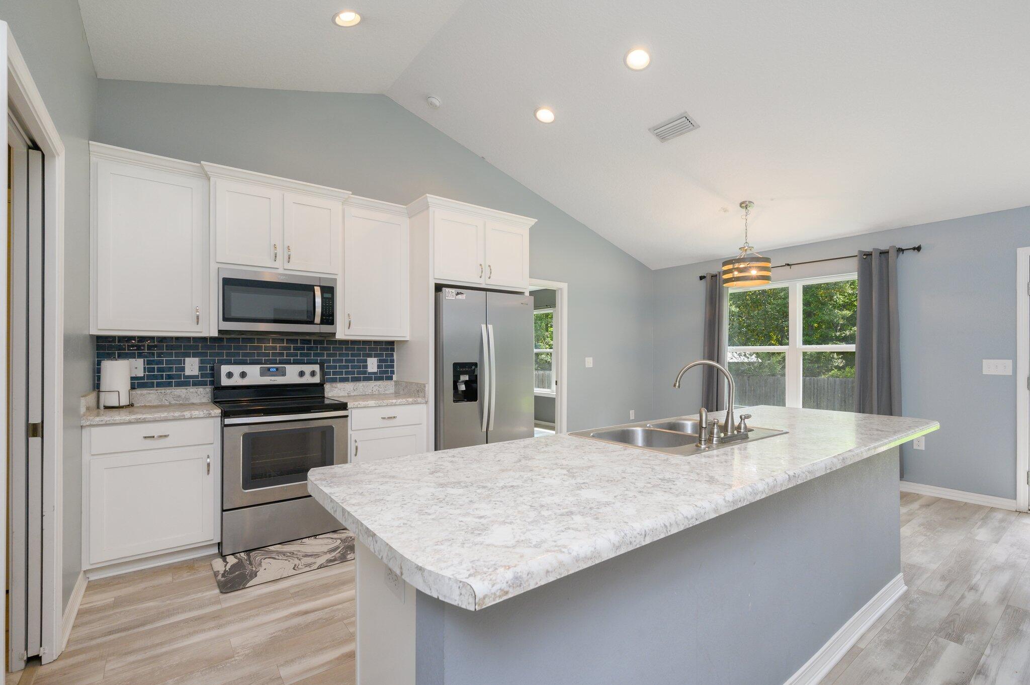 AUBURN HEIGHTS - Residential