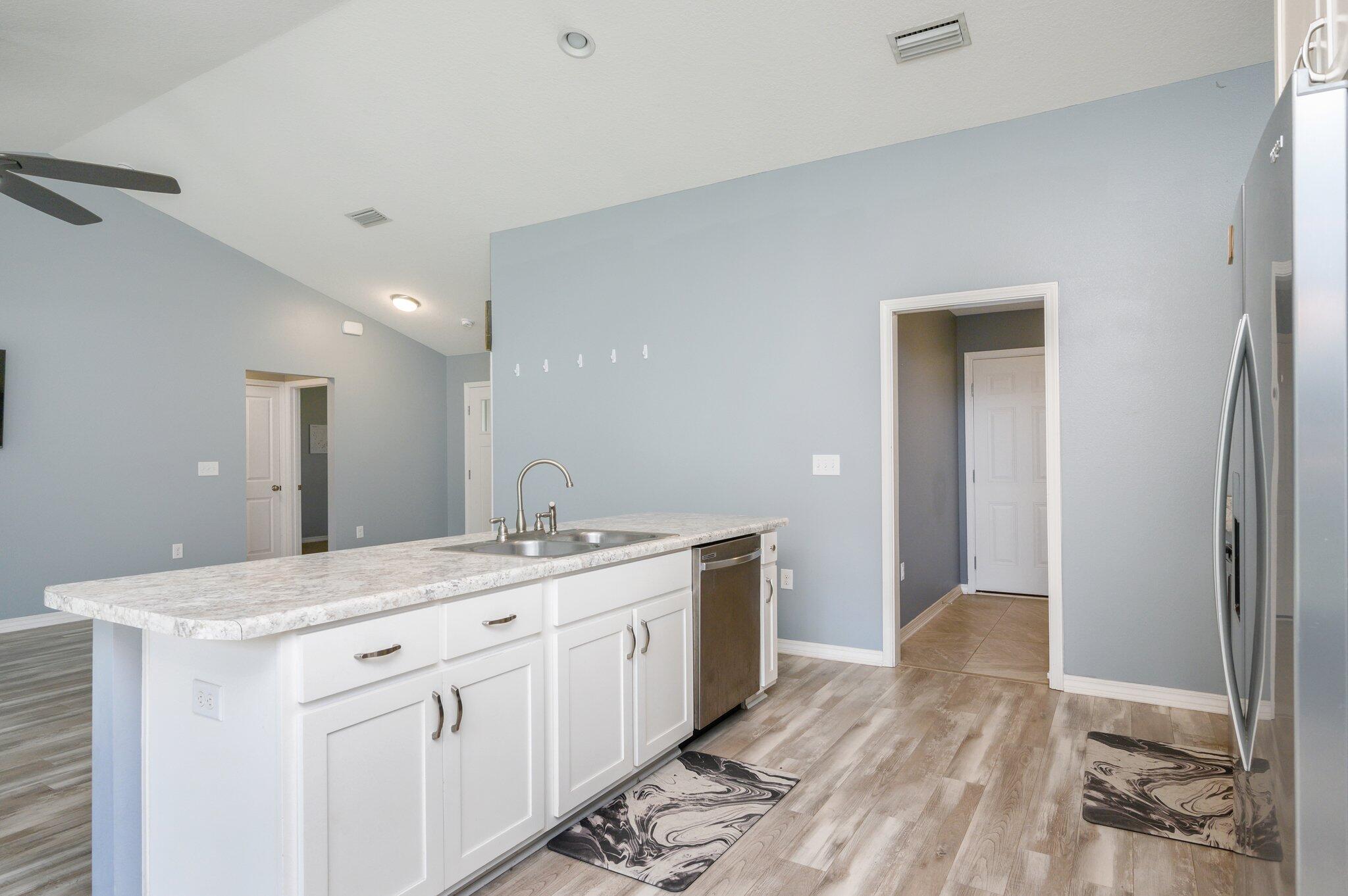 AUBURN HEIGHTS - Residential