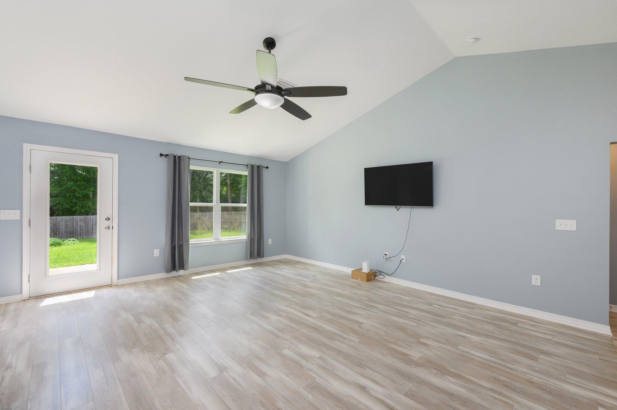 AUBURN HEIGHTS - Residential