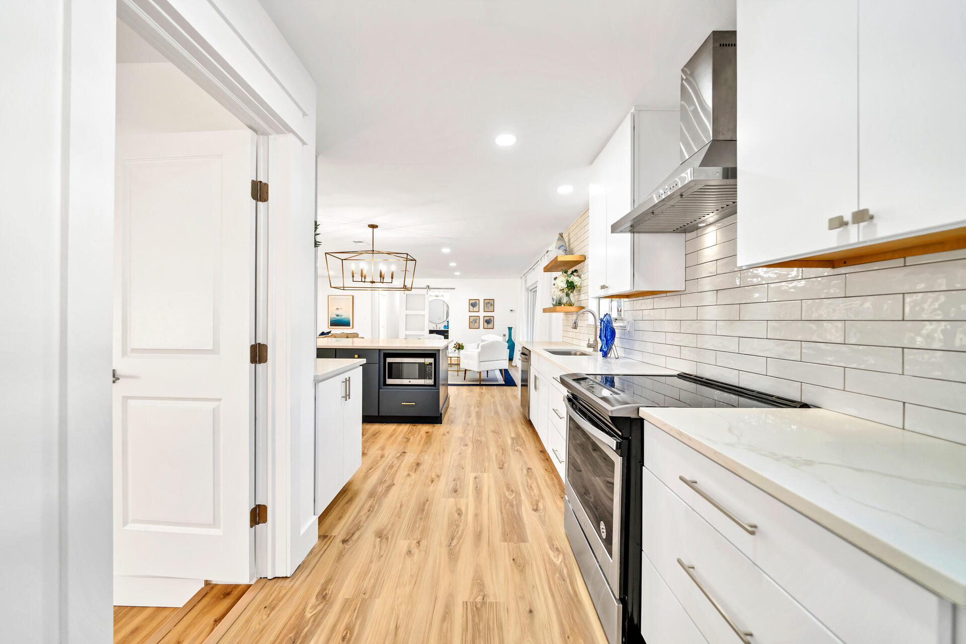 BAYOU POQUITO - Residential