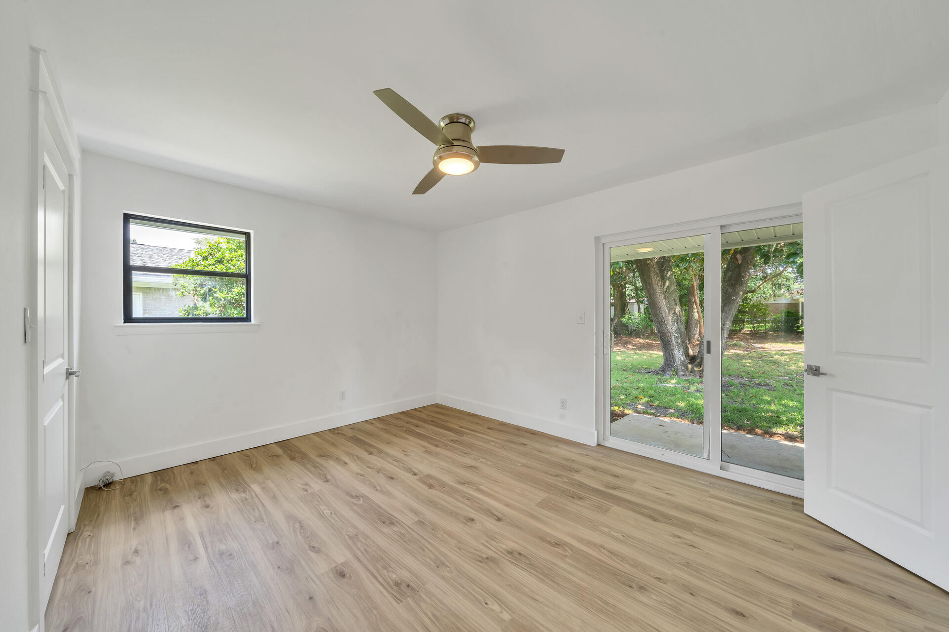 BAYOU POQUITO - Residential