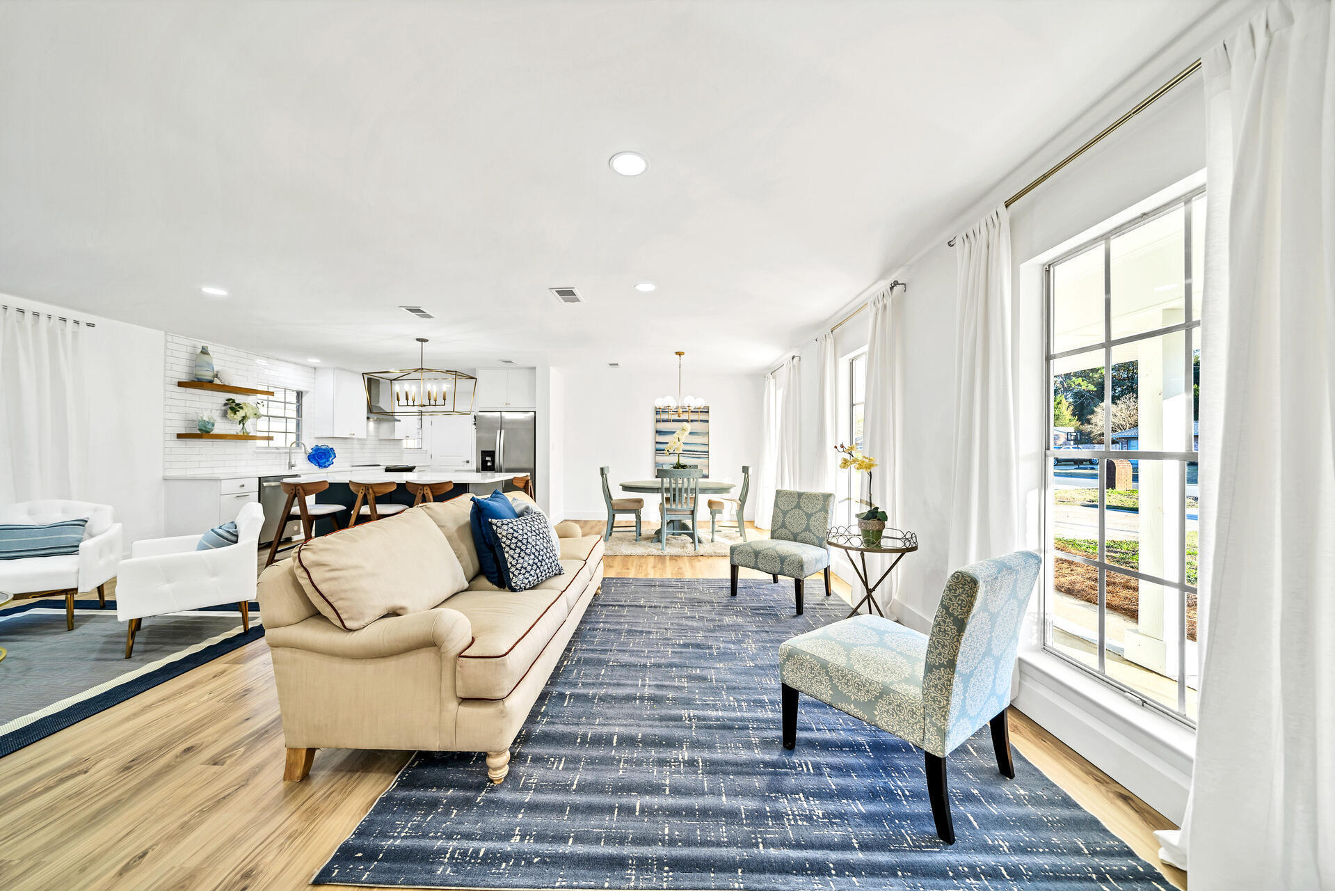 BAYOU POQUITO - Residential