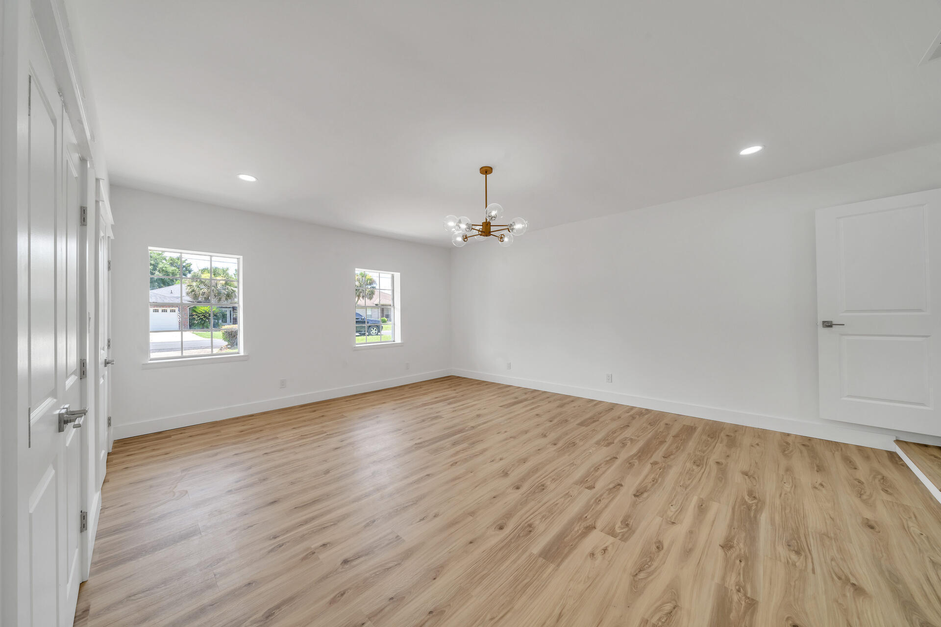 BAYOU POQUITO - Residential