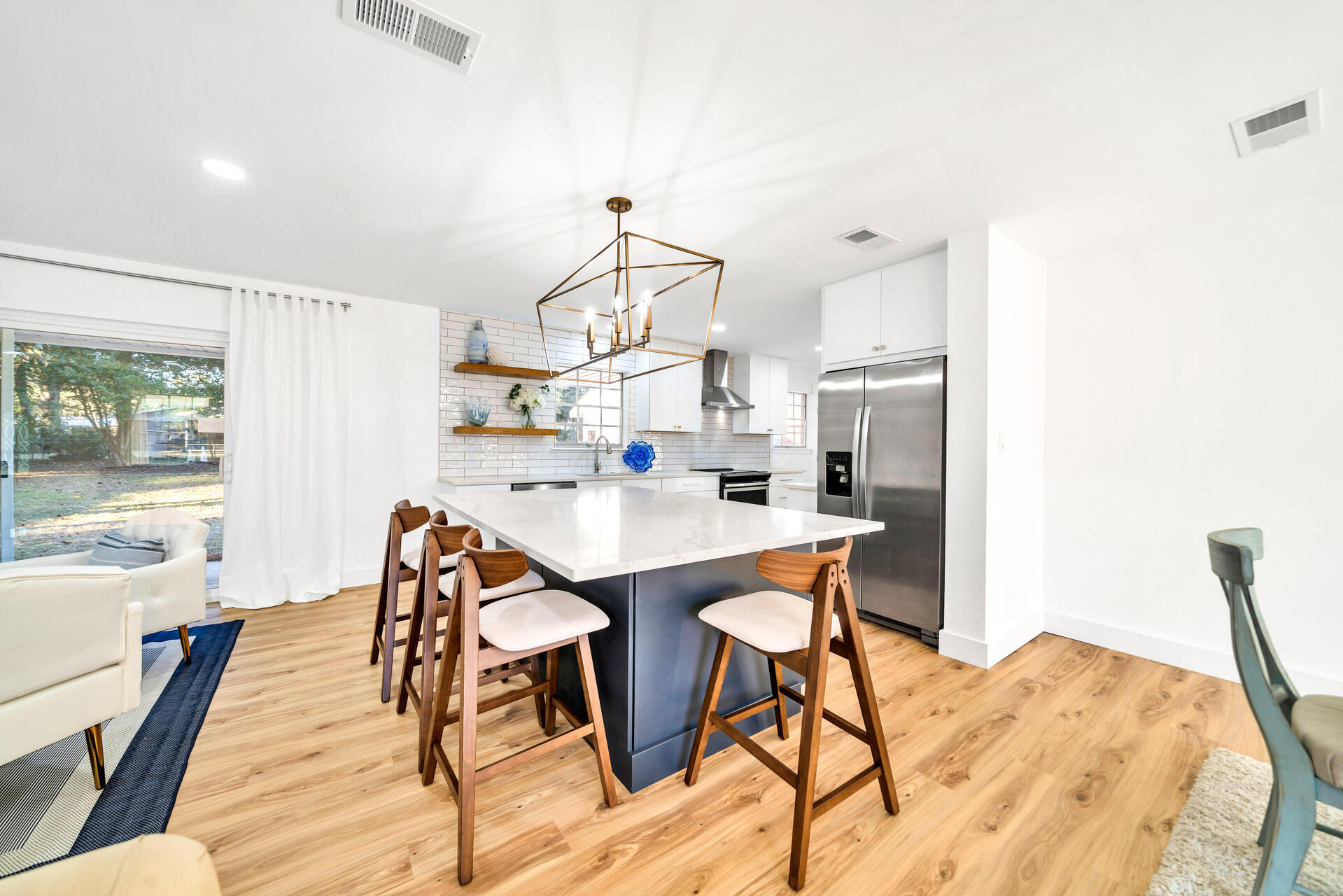 BAYOU POQUITO - Residential