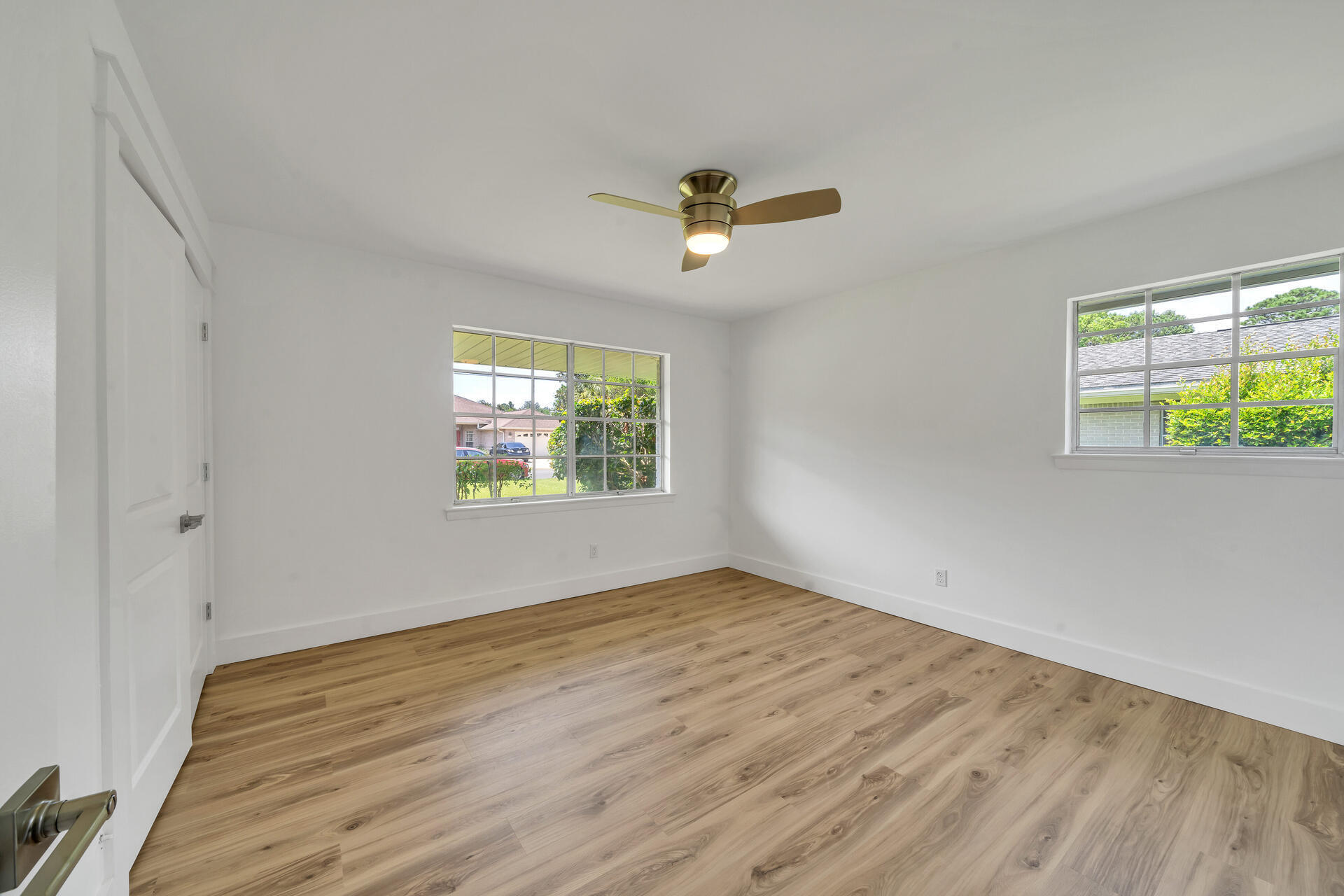 BAYOU POQUITO - Residential