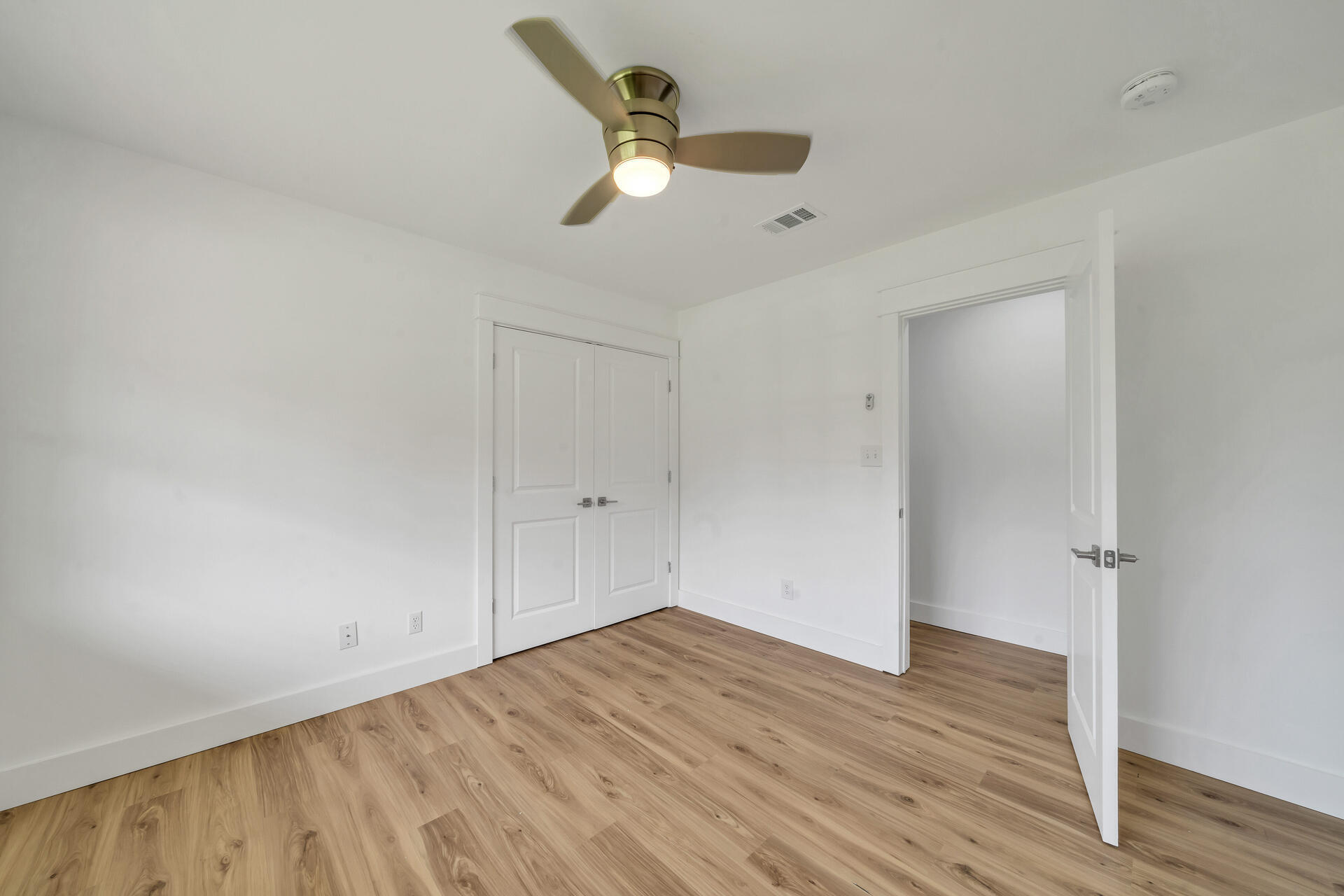 BAYOU POQUITO - Residential