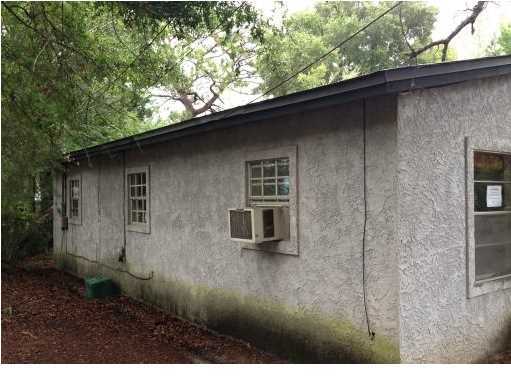 CRESTVIEW - Residential