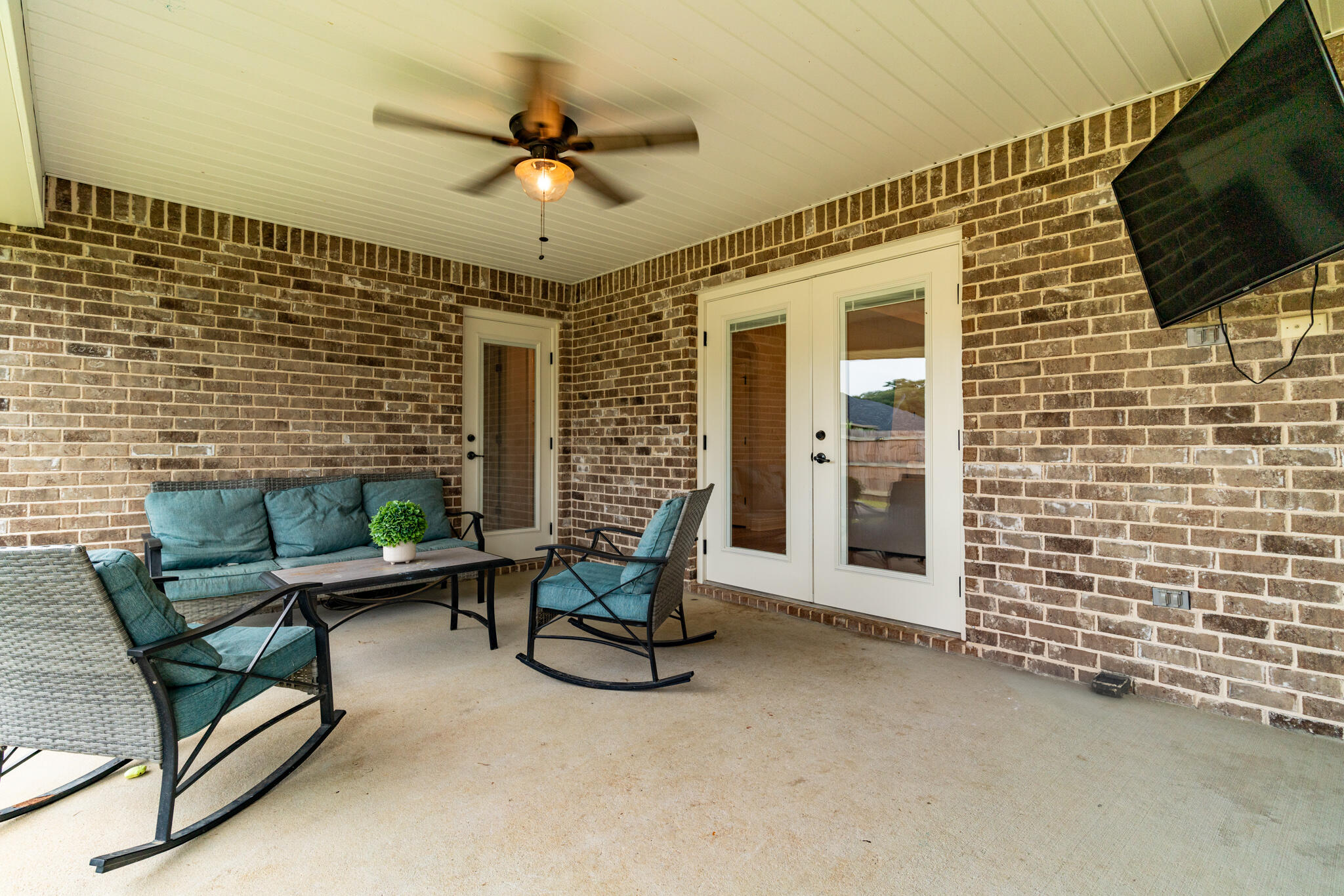 PLANTATION WOODS - Residential