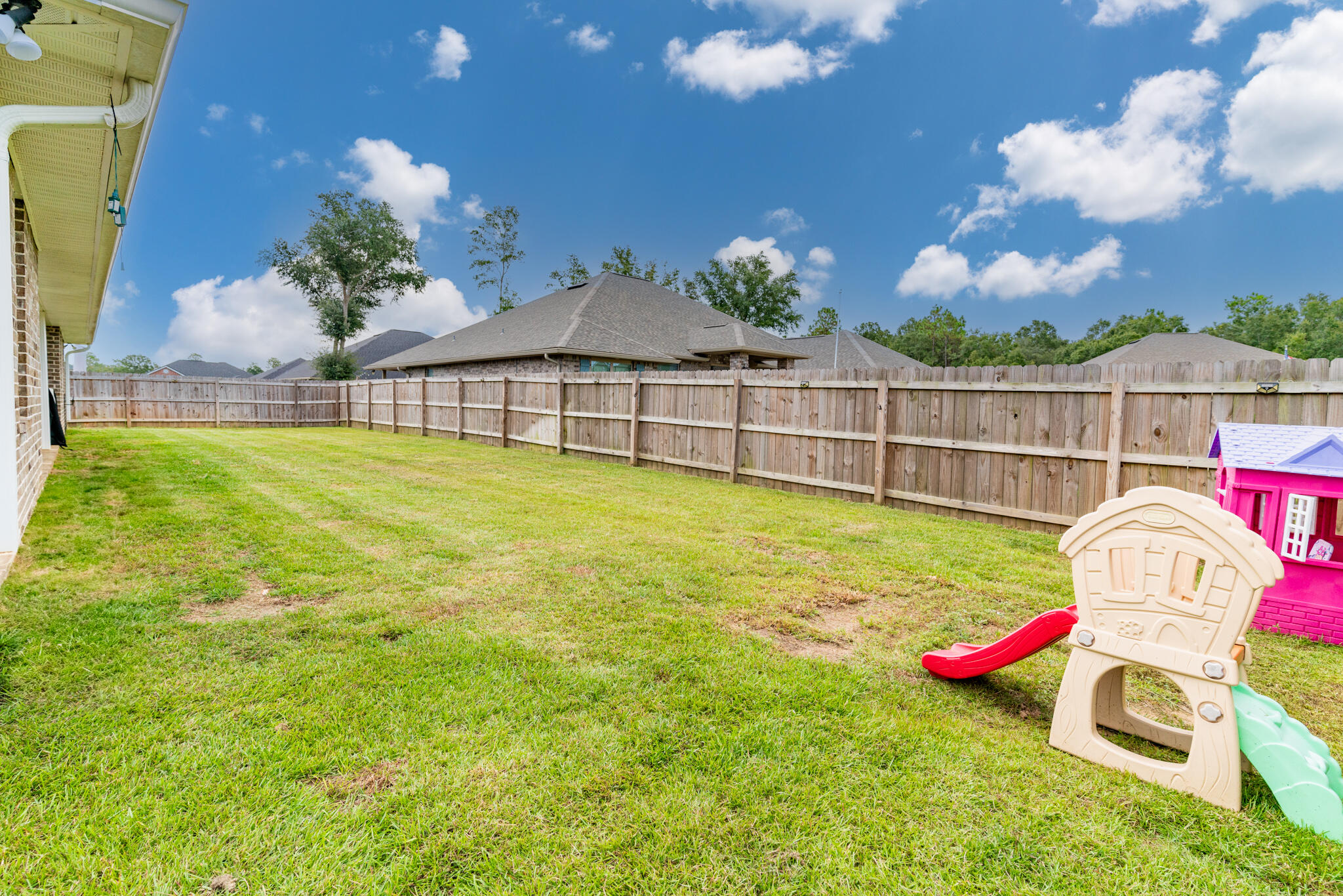 PLANTATION WOODS - Residential