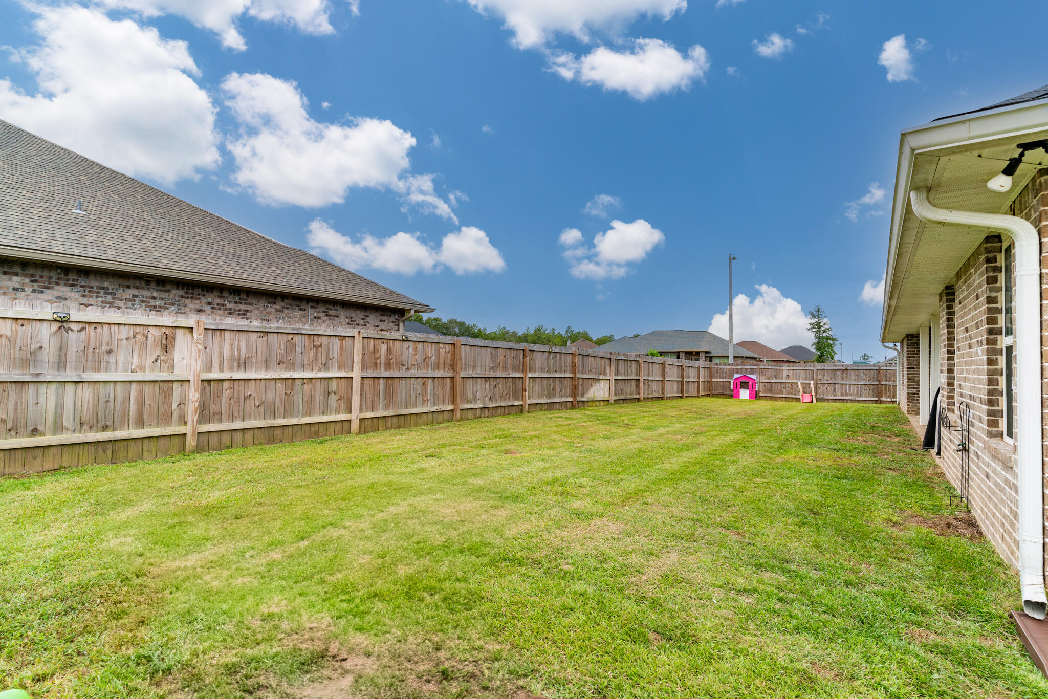 PLANTATION WOODS - Residential