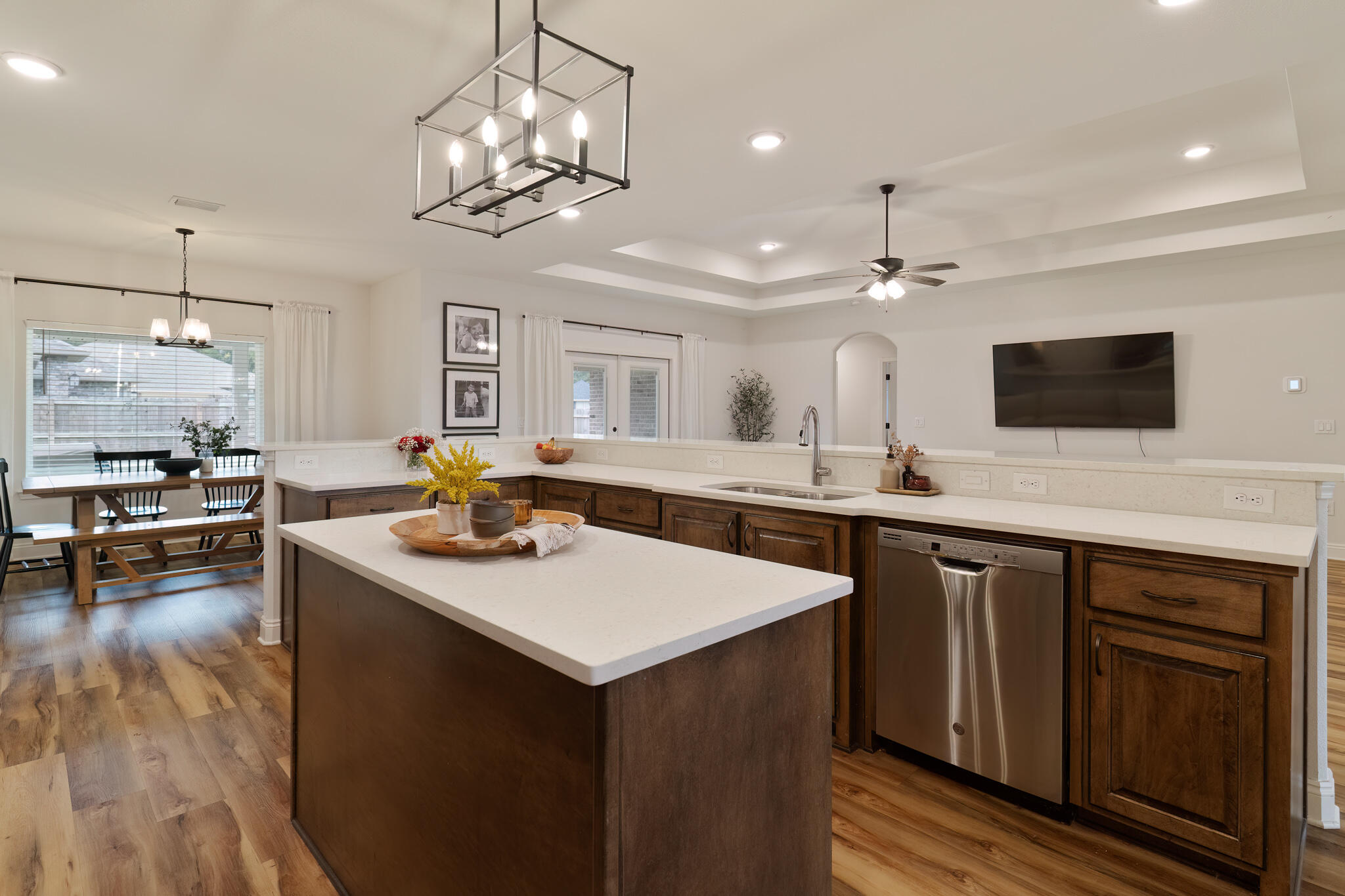 PLANTATION WOODS - Residential