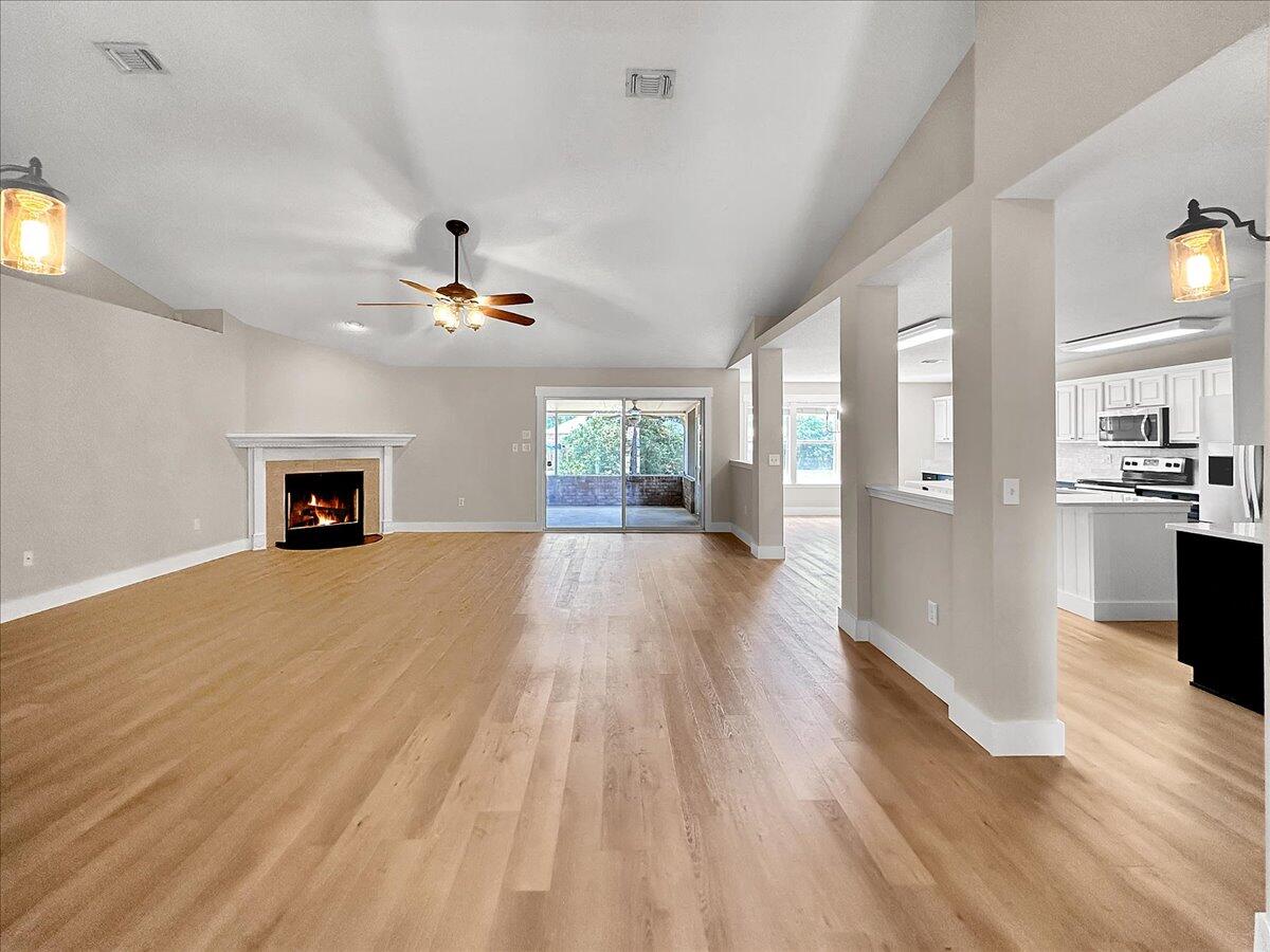 HOLLEY BY THE SEA - Residential