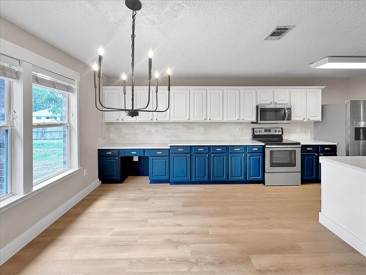 HOLLEY BY THE SEA - Residential