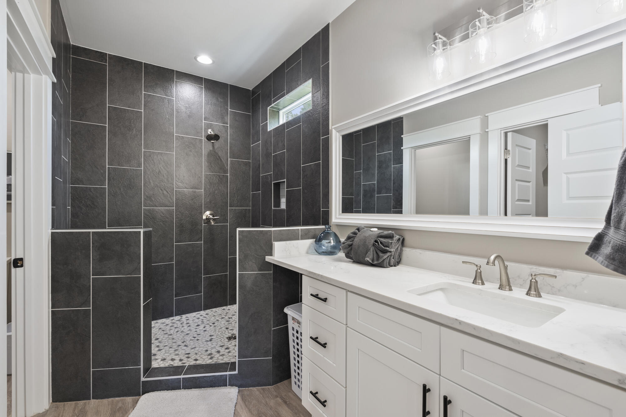 MAGNOLIA BEACH 2ND ADDN - Residential