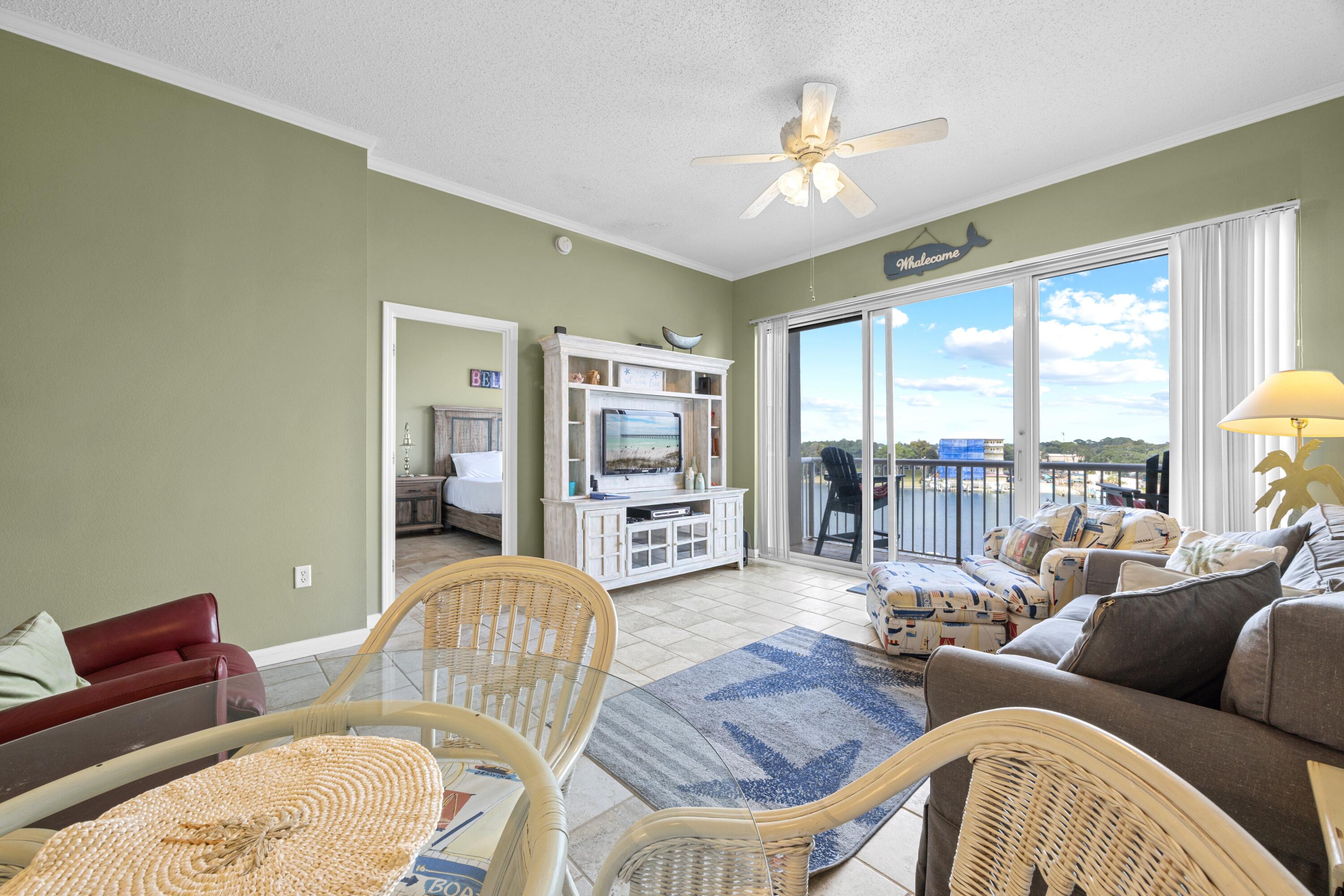 PALM COURT YACHT CLUB - Residential