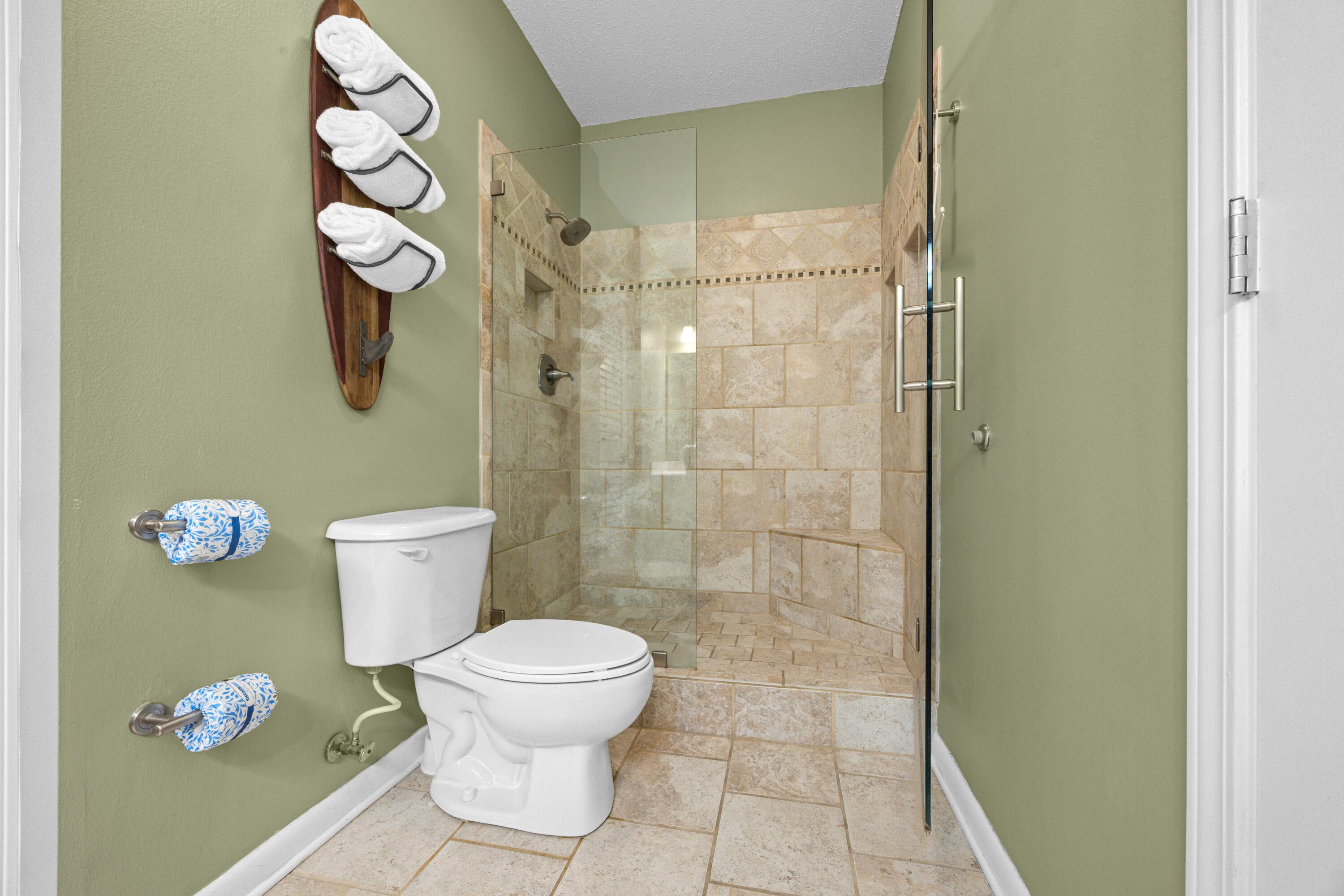 PALM COURT YACHT CLUB - Residential