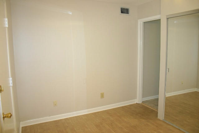 BAYVIEW WATERS CONDO - Residential