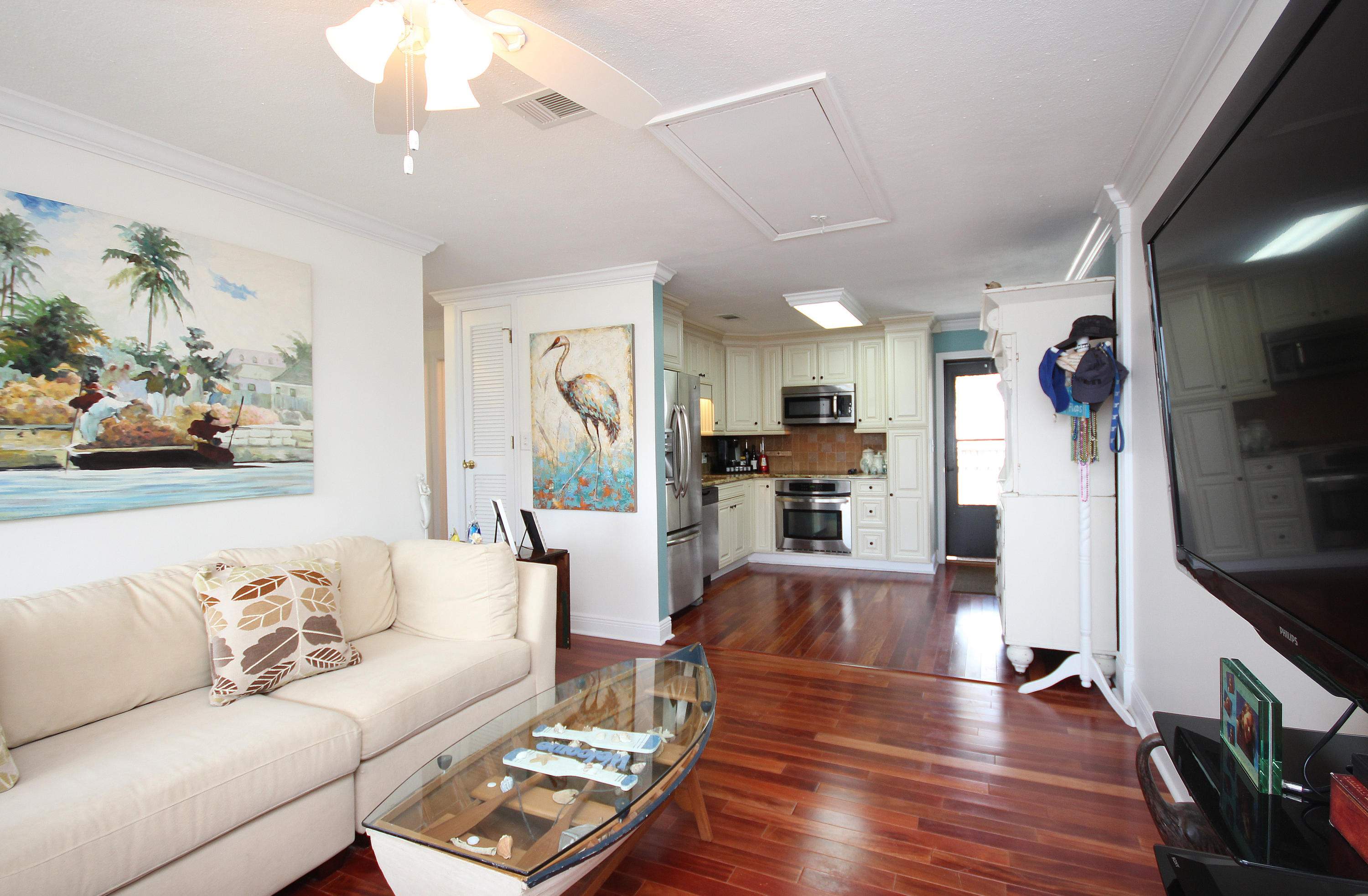 WATERWAY CONDO - Residential