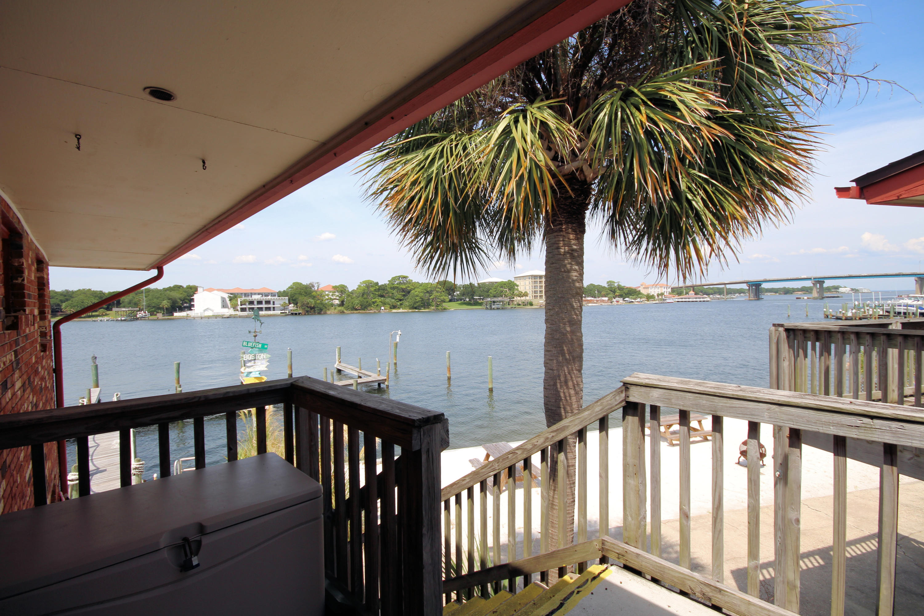 WATERWAY CONDO - Residential