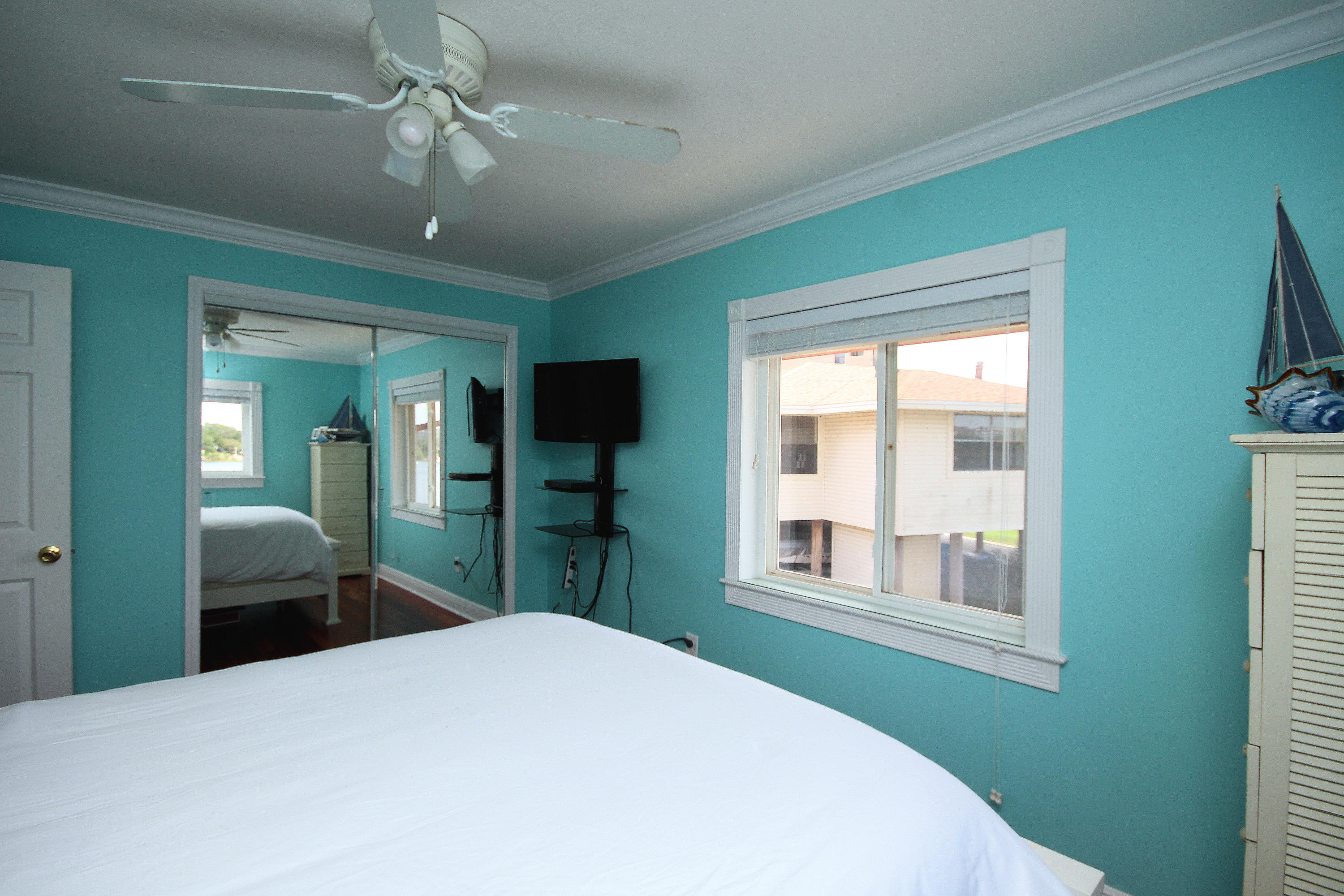 WATERWAY CONDO - Residential