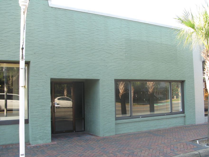 Open retail floor plan with a few office and storage rooms in the rear. 1 restroom, front and rear entrance, parking behind the bldg. and public parking at the FWB Landing and across the street at Indian Temple Mound Museum. Glass display area along front for customers to view products and merchandise. Cross walk in front of property and Vandegriff Park located on the east side of the building.