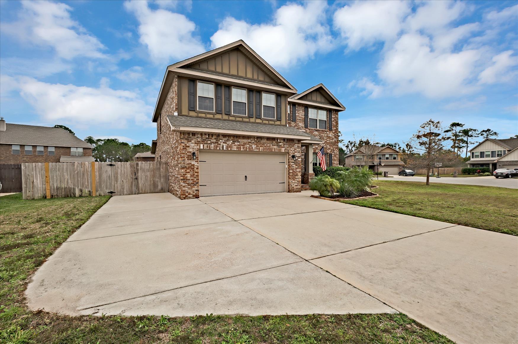 SUMMERSET ESTATES - Residential