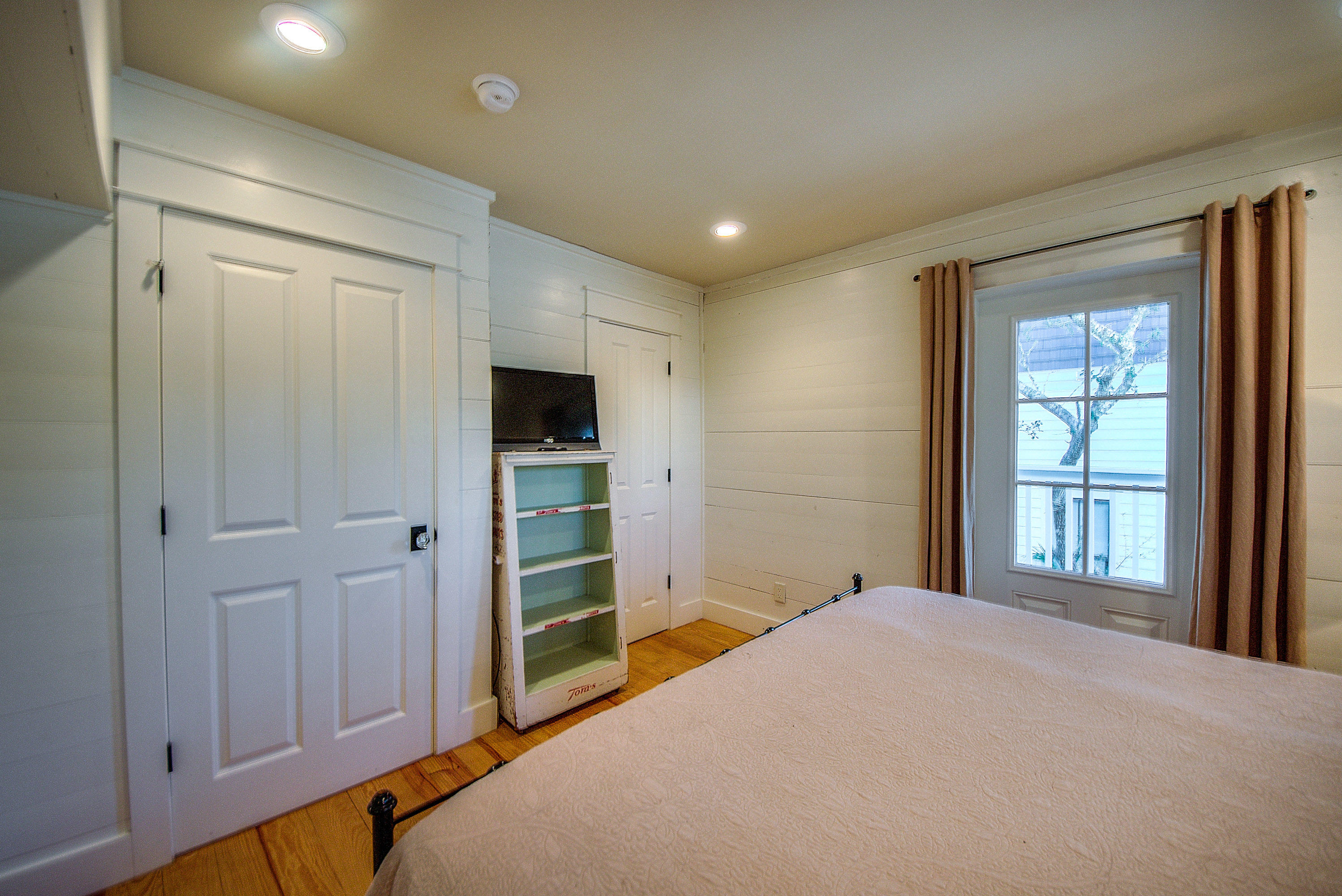 SEAGROVE 1ST ADDN - Residential