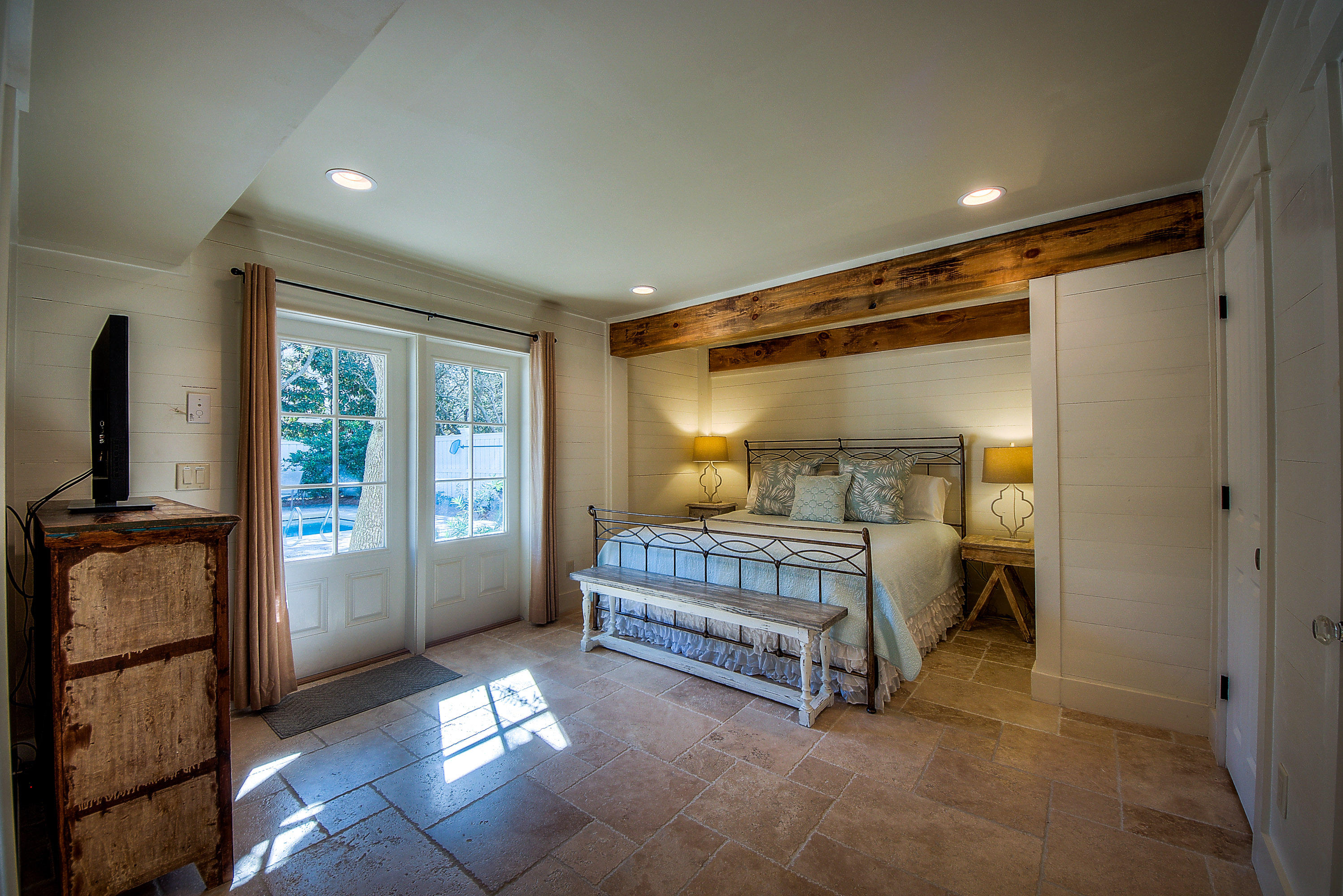 SEAGROVE 1ST ADDN - Residential