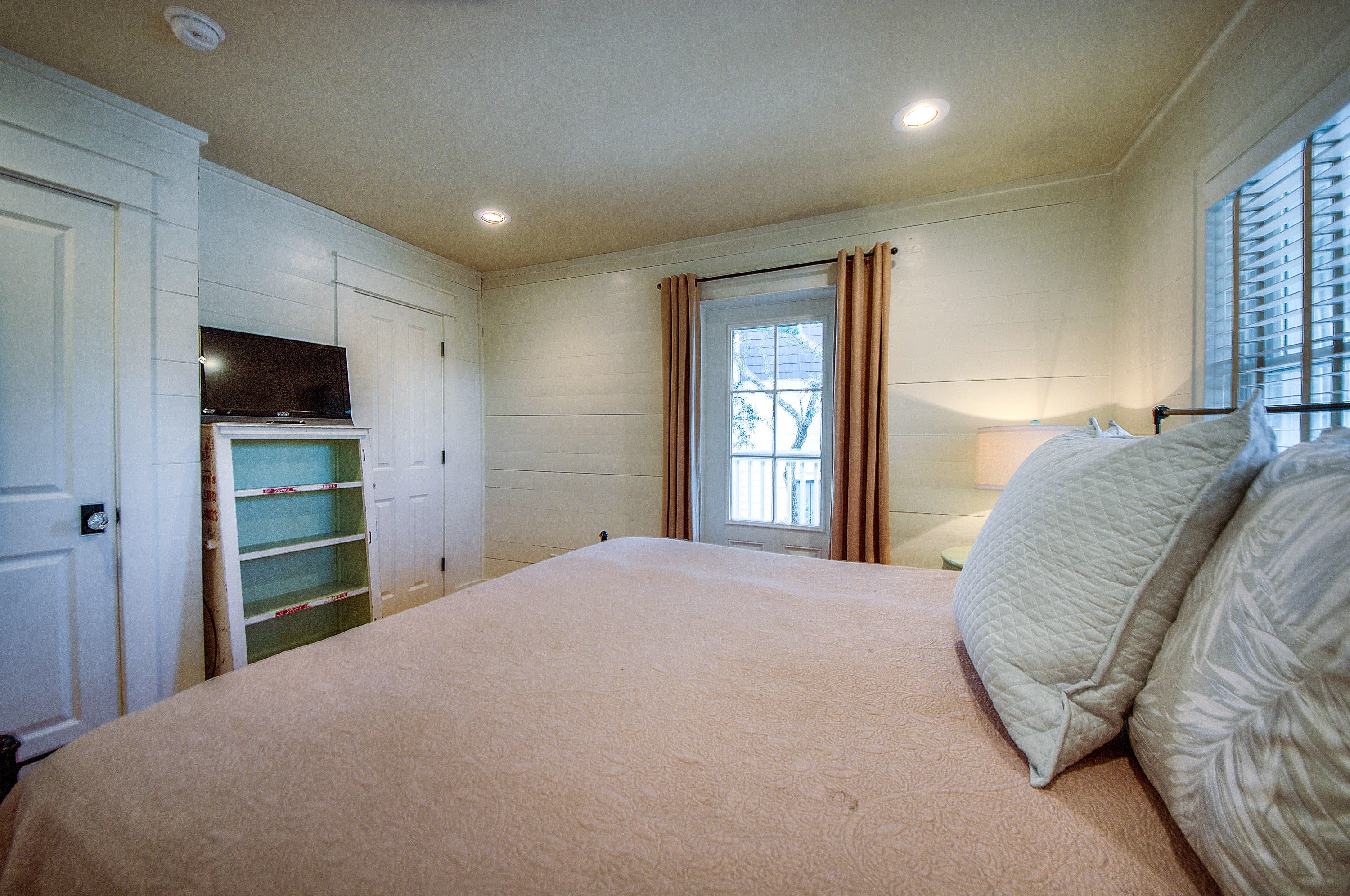 SEAGROVE 1ST ADDN - Residential